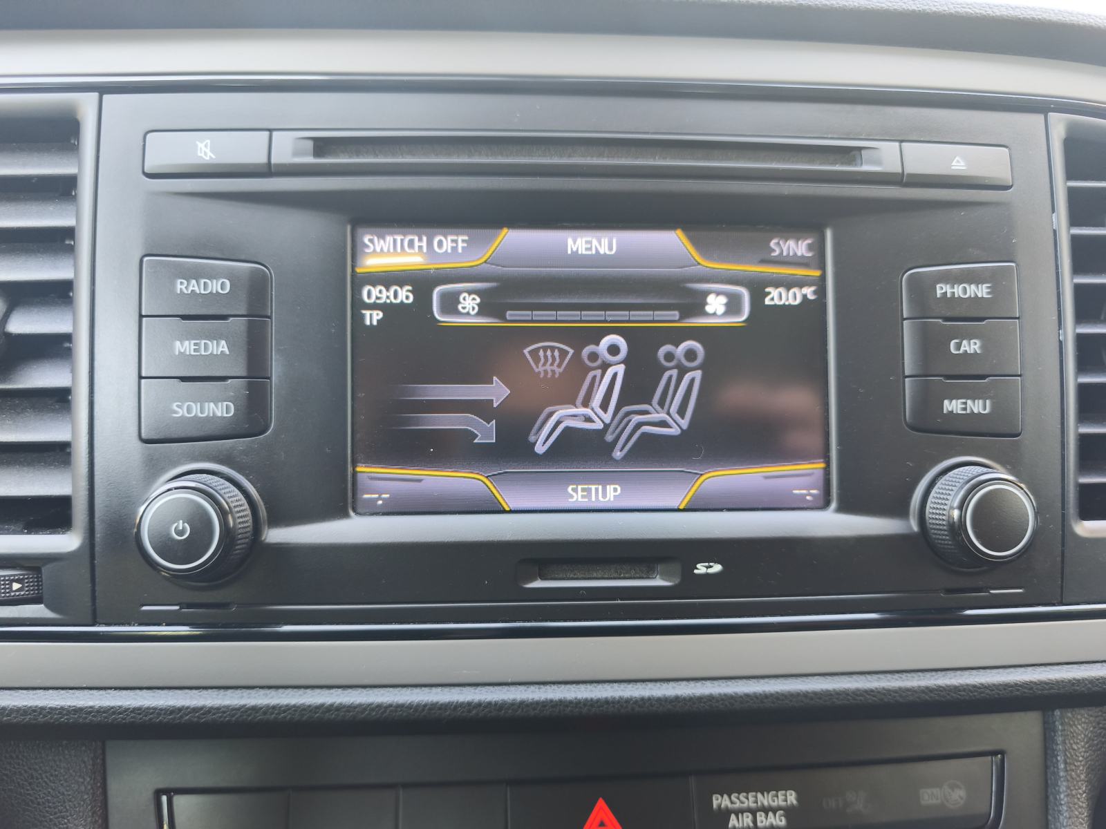 Seat Leon 1,6 TDI, fotografija 18