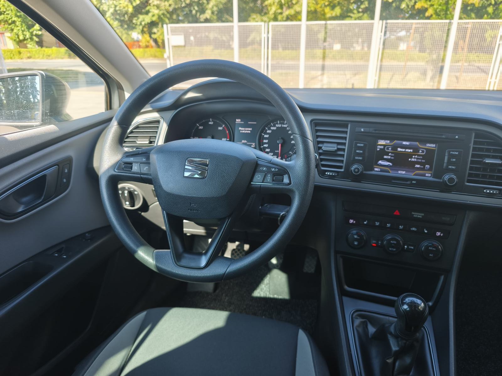 Seat Leon 1,6 TDI, fotografija 16