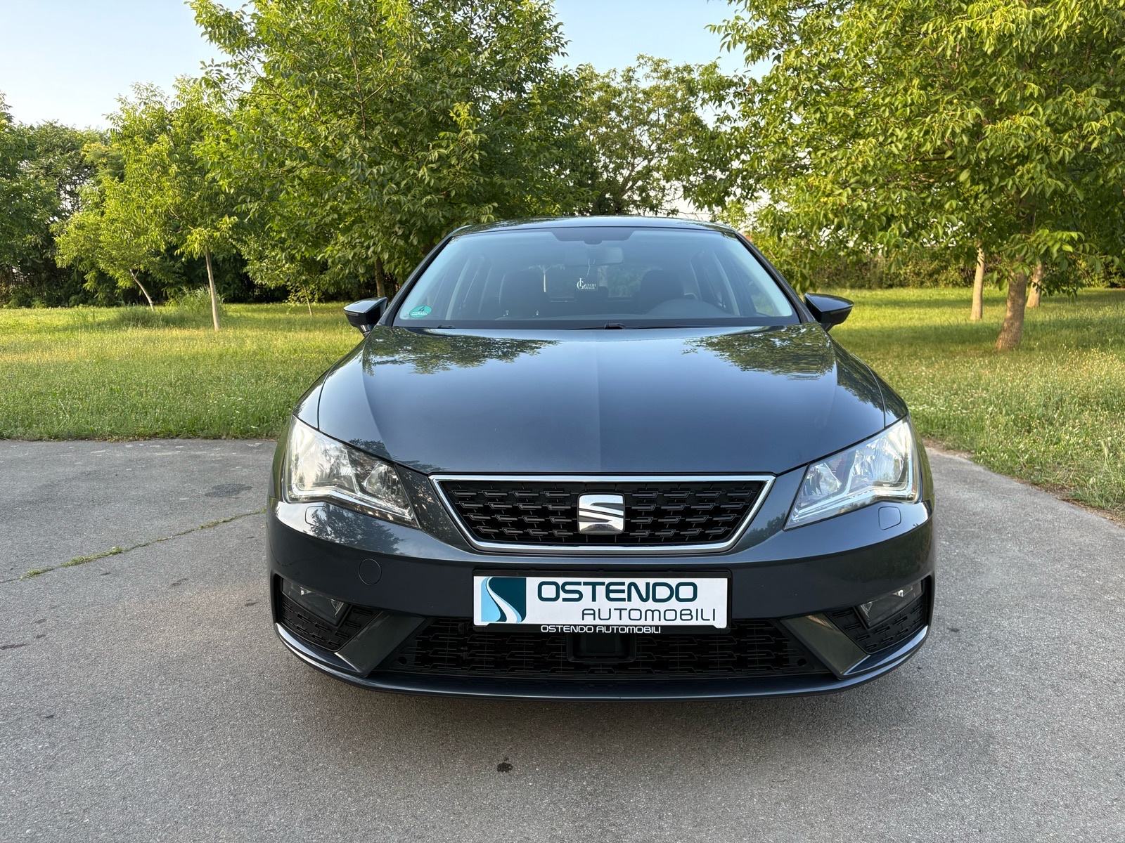 Seat Leon 1,6 TDI STYLE/BeatsAudio, fotografija 8