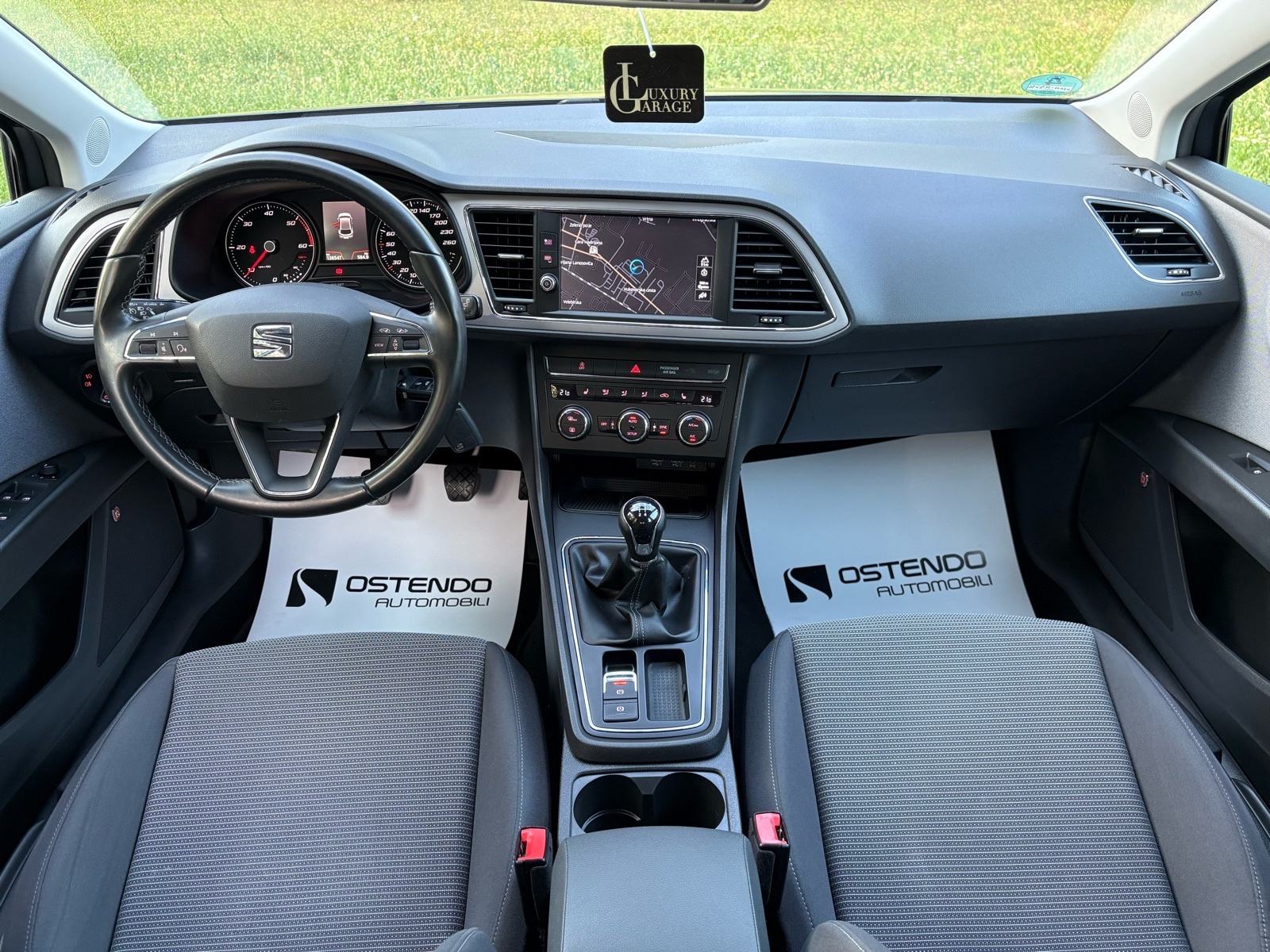 Seat Leon 1,6 TDI STYLE/BeatsAudio, fotografija 13