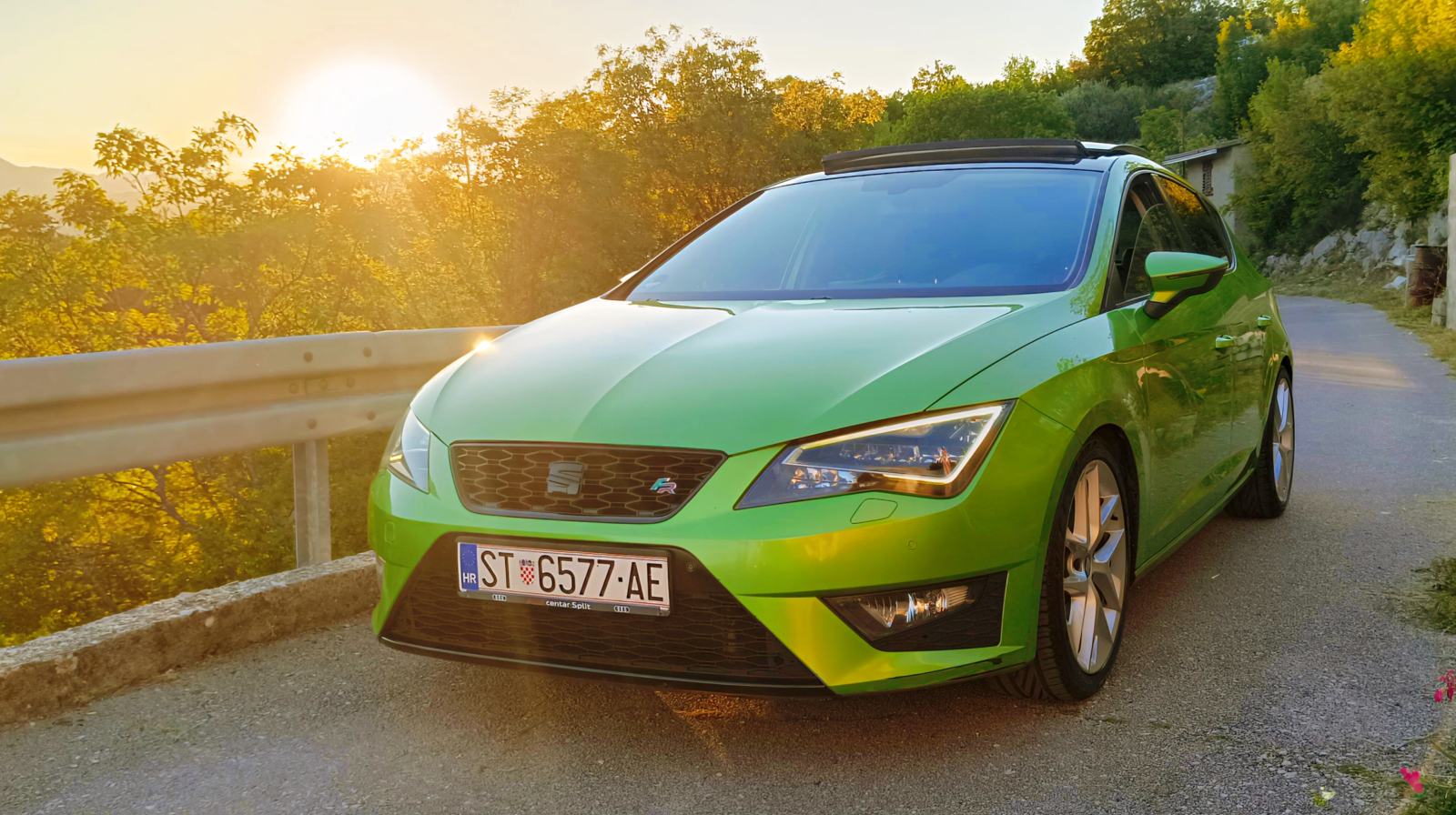 Seat Leon 1,8 TSI FR, DSG, F1, PANO, 184 KS, senz.,KOZA/ALCANT, 18zoll, fotografija 4