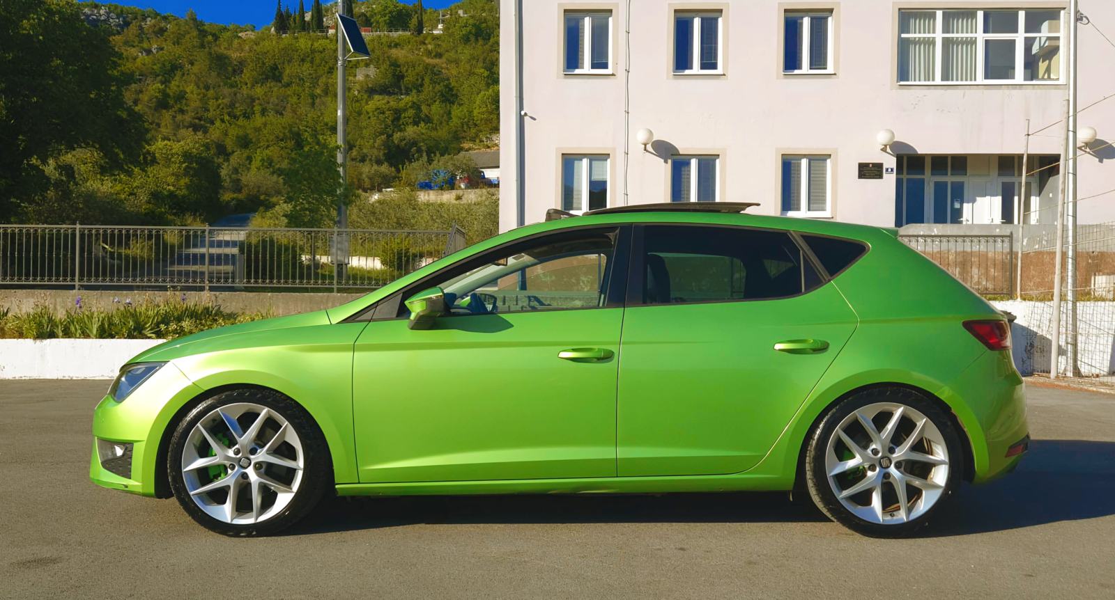 Seat Leon 1,8 TSI FR, DSG, F1, PANO, 184 KS, senz.,KOZA/ALCANT, 18zoll, fotografija 2