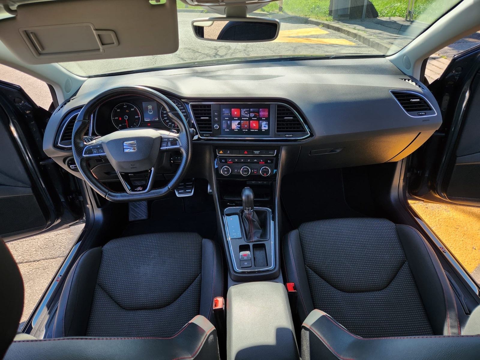 Seat Leon 2,0 TDI automatik, fotografija 12