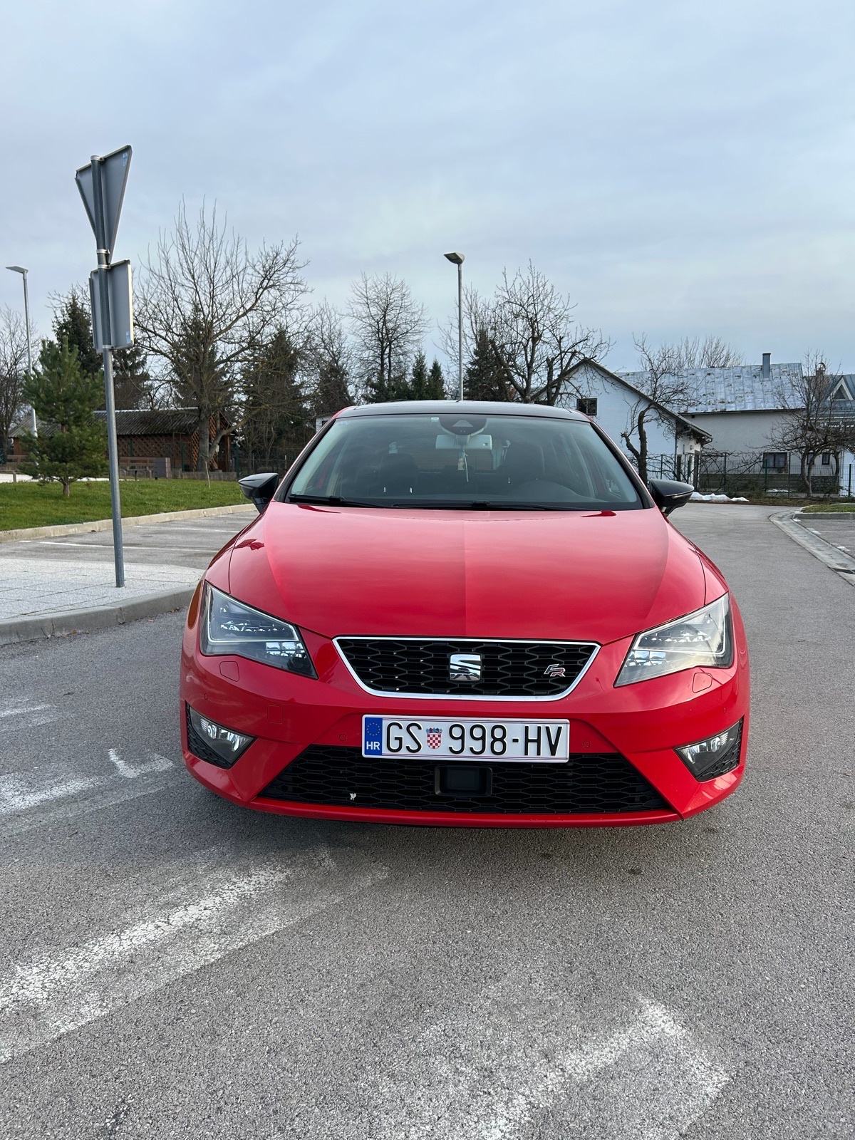 SEAT LEON FR 2.0 TDI 150 KS DSG / PANORAMA / ACC / FULL LED, fotografija 2