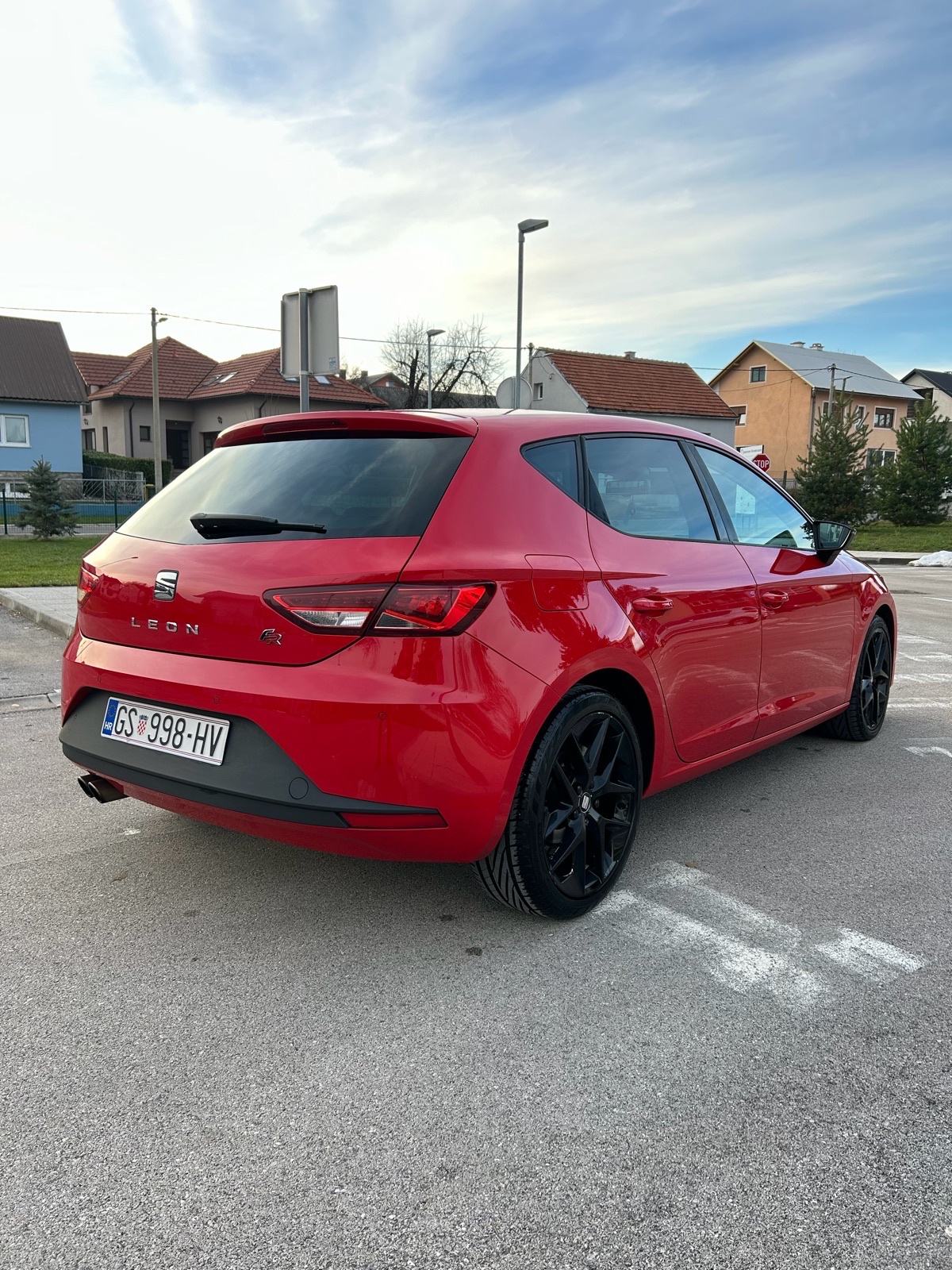 SEAT LEON FR 2.0 TDI 150 KS DSG / PANORAMA / ACC / FULL LED, fotografija 4