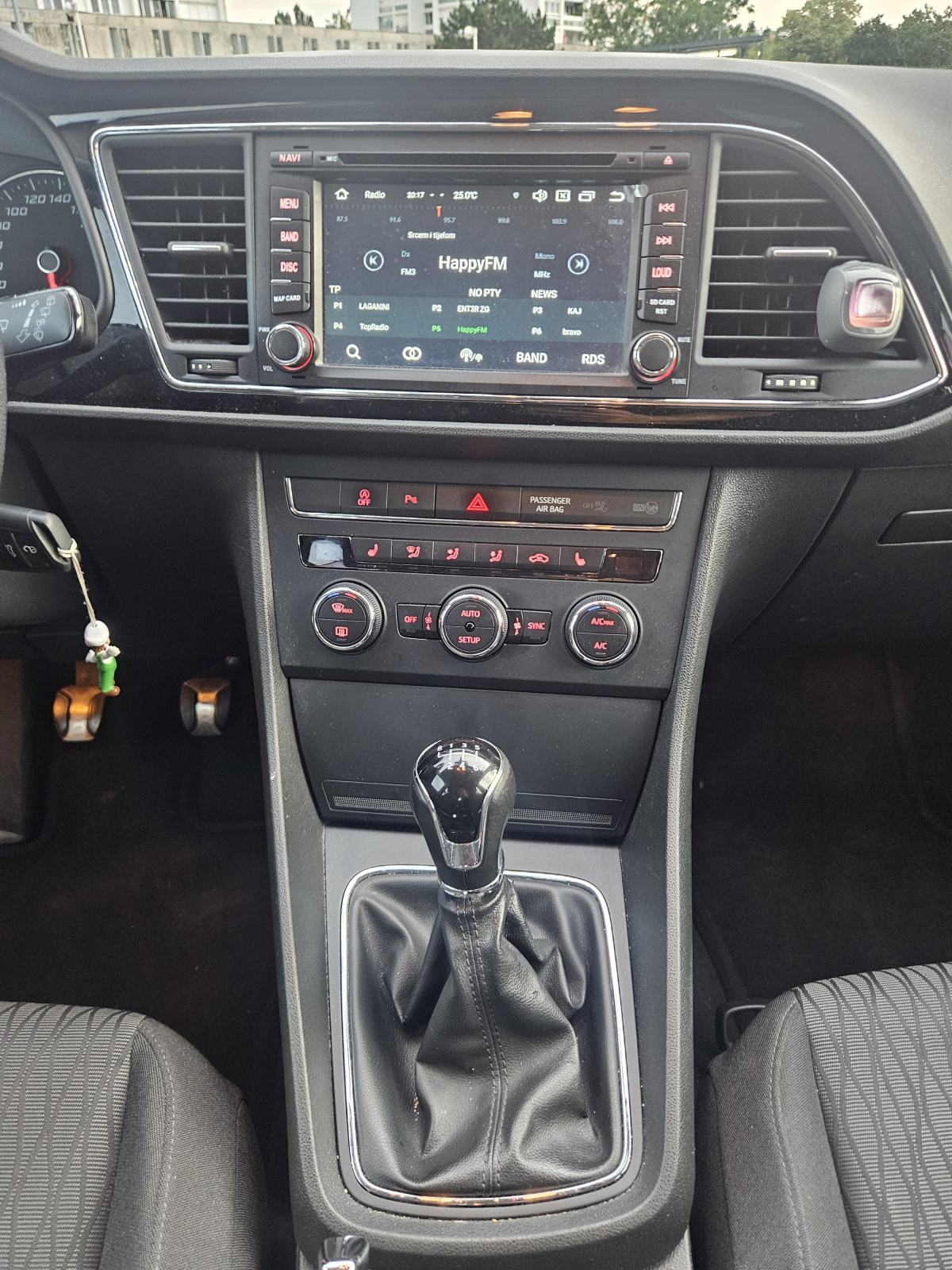 Seat Leon 2.0TDI 150ks Vlasnik, fotografija 15