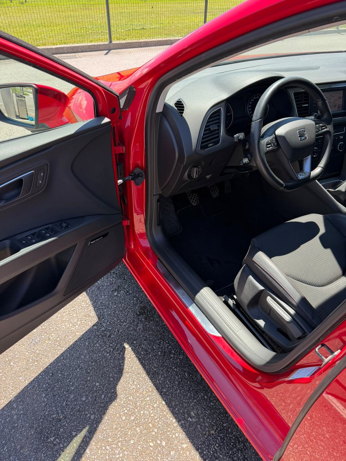 Seat Leon 2,0 TDI FR/// REGAN 1 GOD!!, fotografija 8
