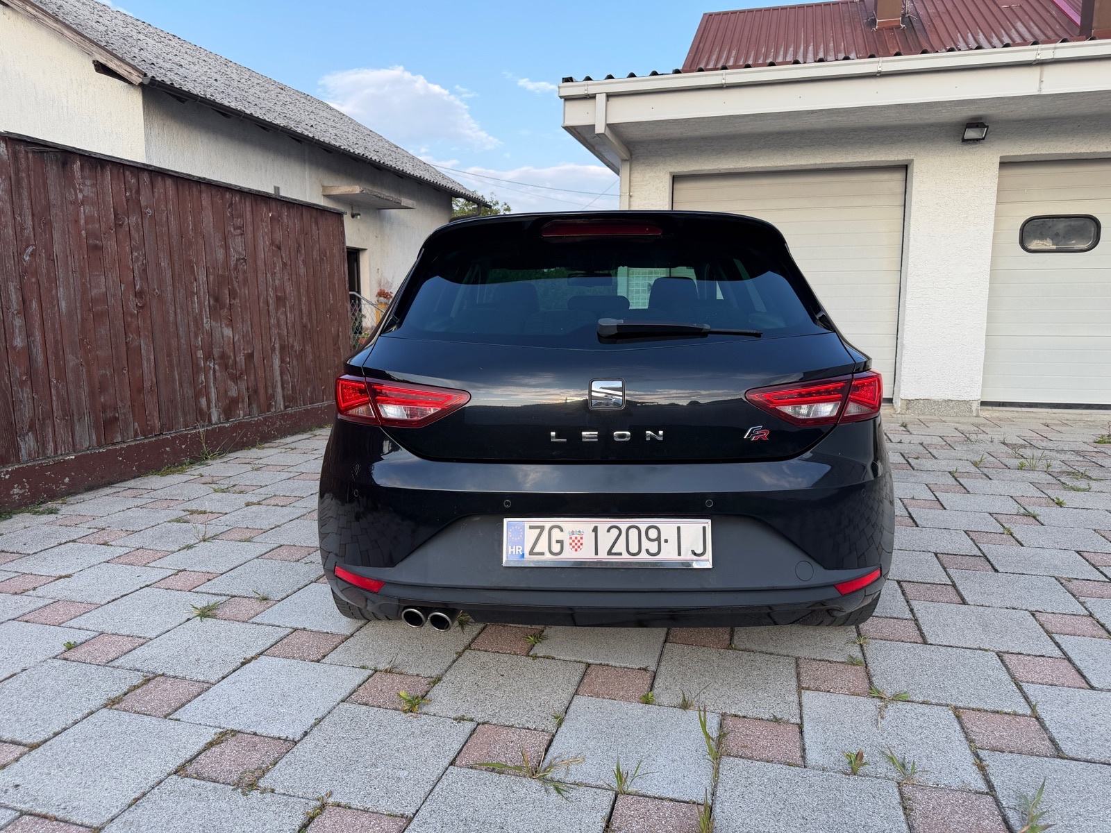 Seat Leon 2,0 TDI FR 06/27 HITNO!, fotografija 4