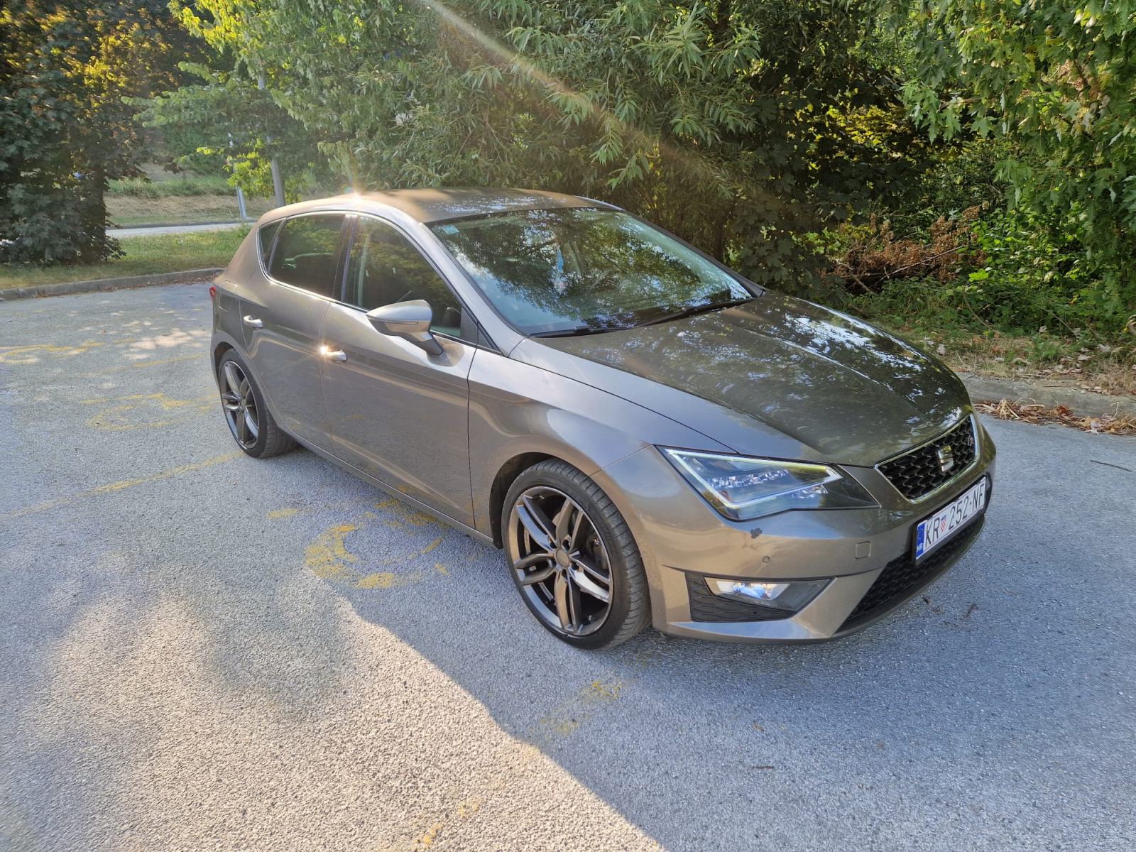 Seat Leon 2,0 TDI FR, pogled izvana - slika 3
