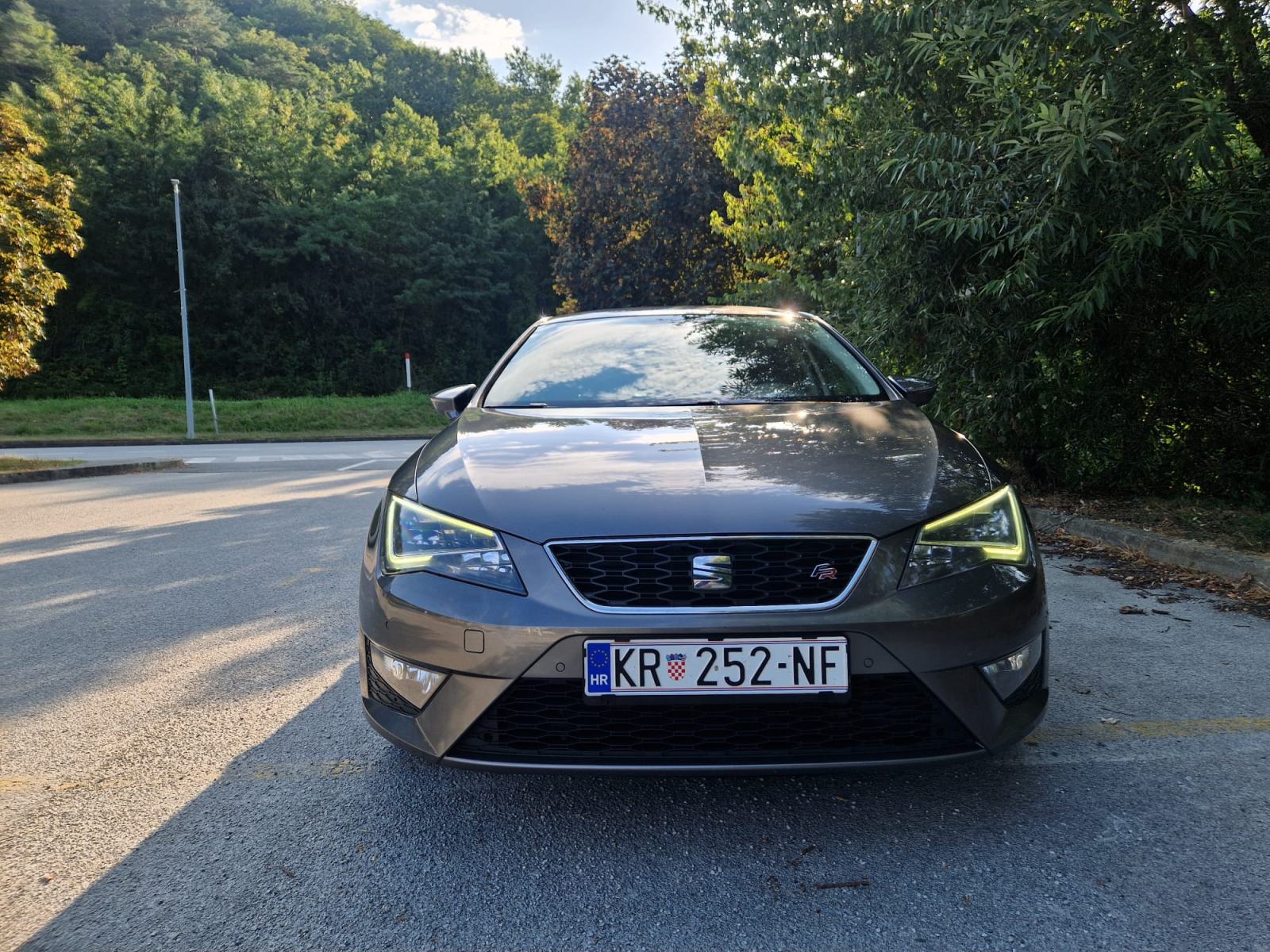 Seat Leon 2,0 TDI FR, pogled izvana - slika 1