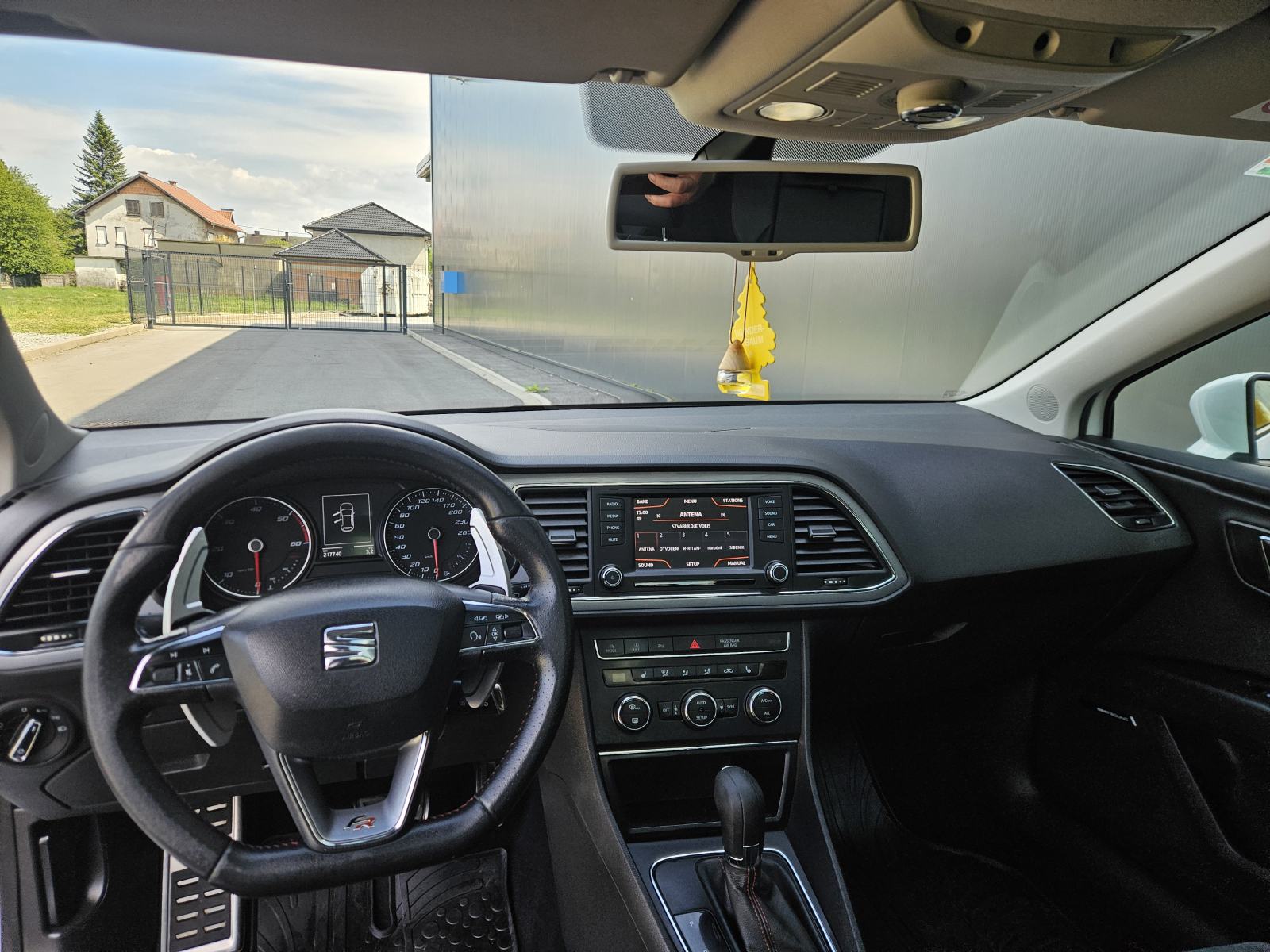 Seat Leon 2,0 TDI FR, fotografija 12