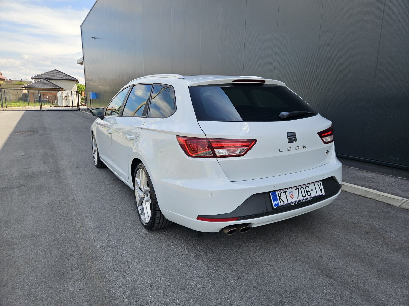 Seat Leon 2,0 TDI FR, fotografija 5