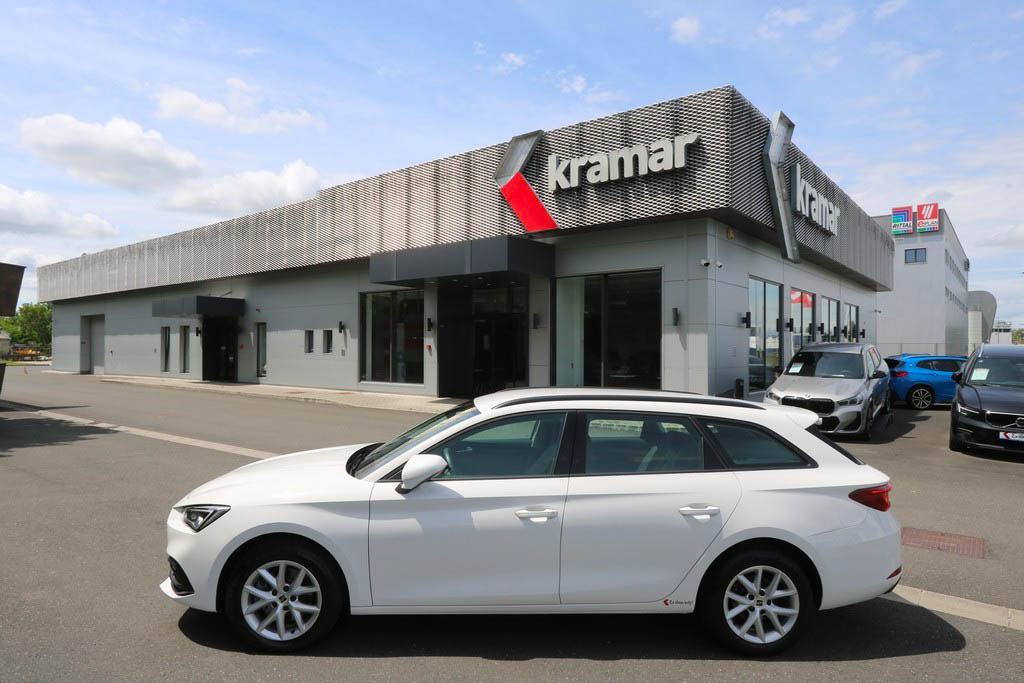 Seat Leon 2.0 TDI Karavan Style - Full LED - 150 KS -FACELIFT-, fotografija 3