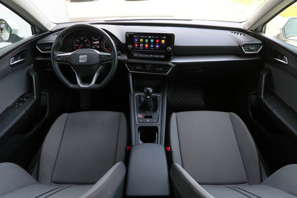 Seat Leon 2.0 TDI Karavan Style - Full LED - 150 KS -FACELIFT-, fotografija 5