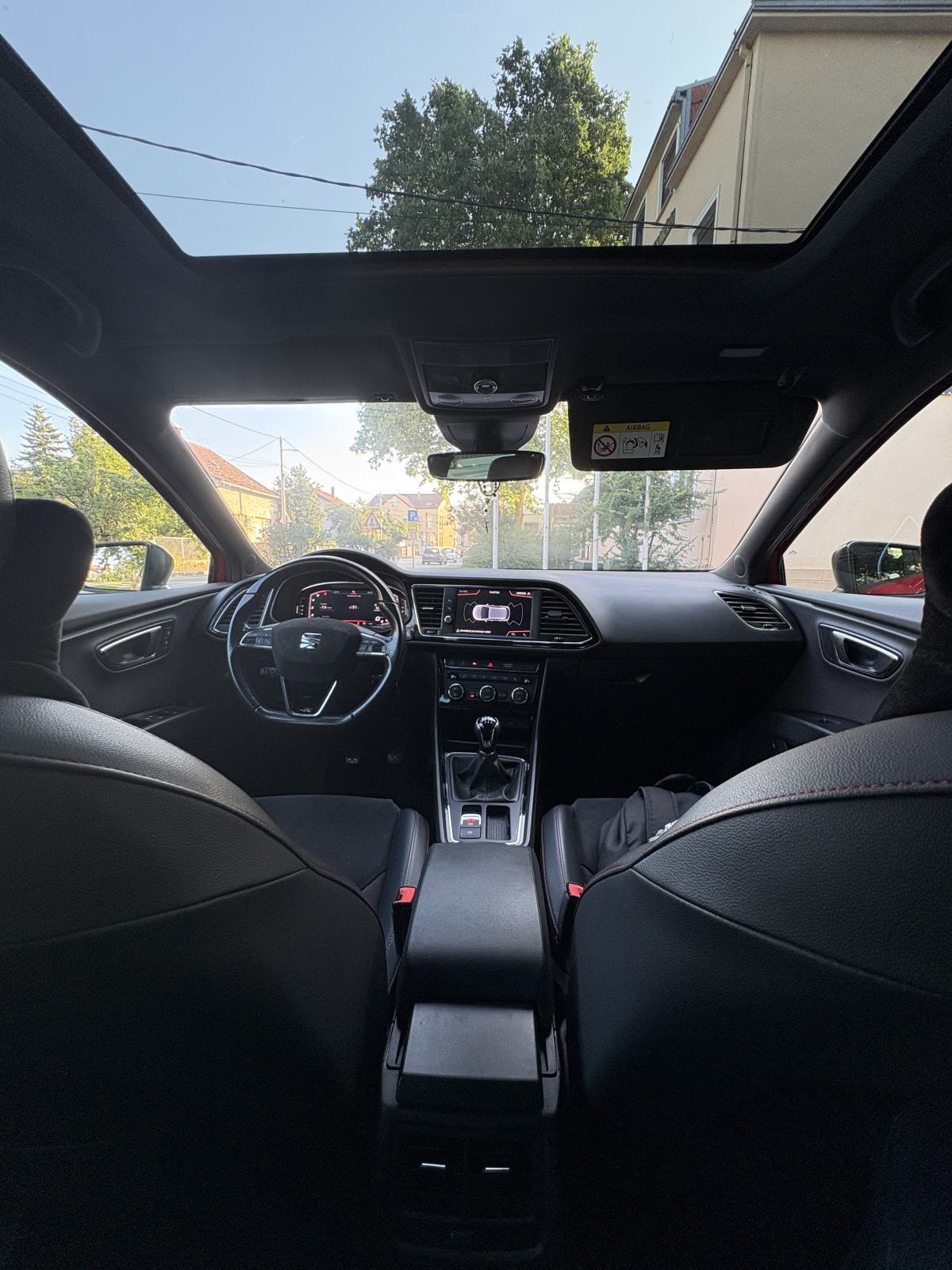 Seat Leon FR 2,0 TDI 110kw, virtual cockpit, facelift, panorama,180tkm, fotografija 6