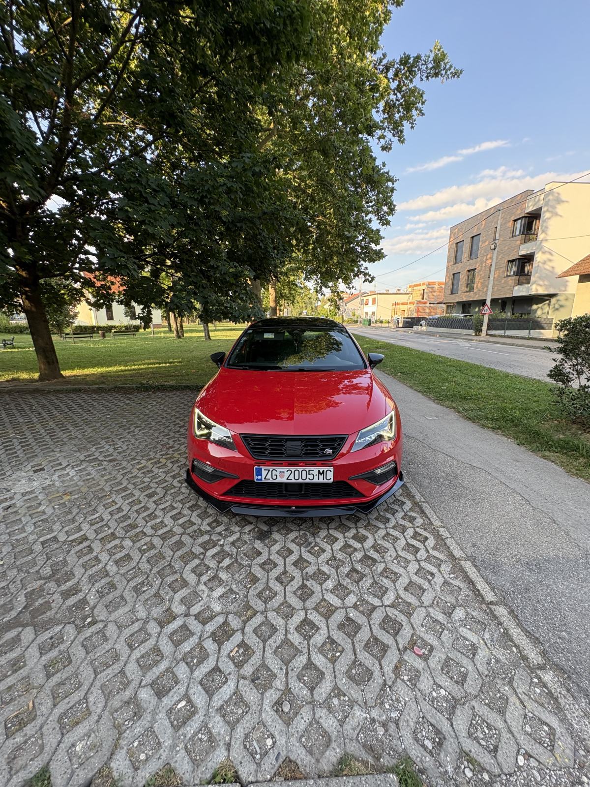 Seat Leon FR 2,0 TDI 110kw, virtual cockpit, facelift, panorama,180tkm, fotografija 1