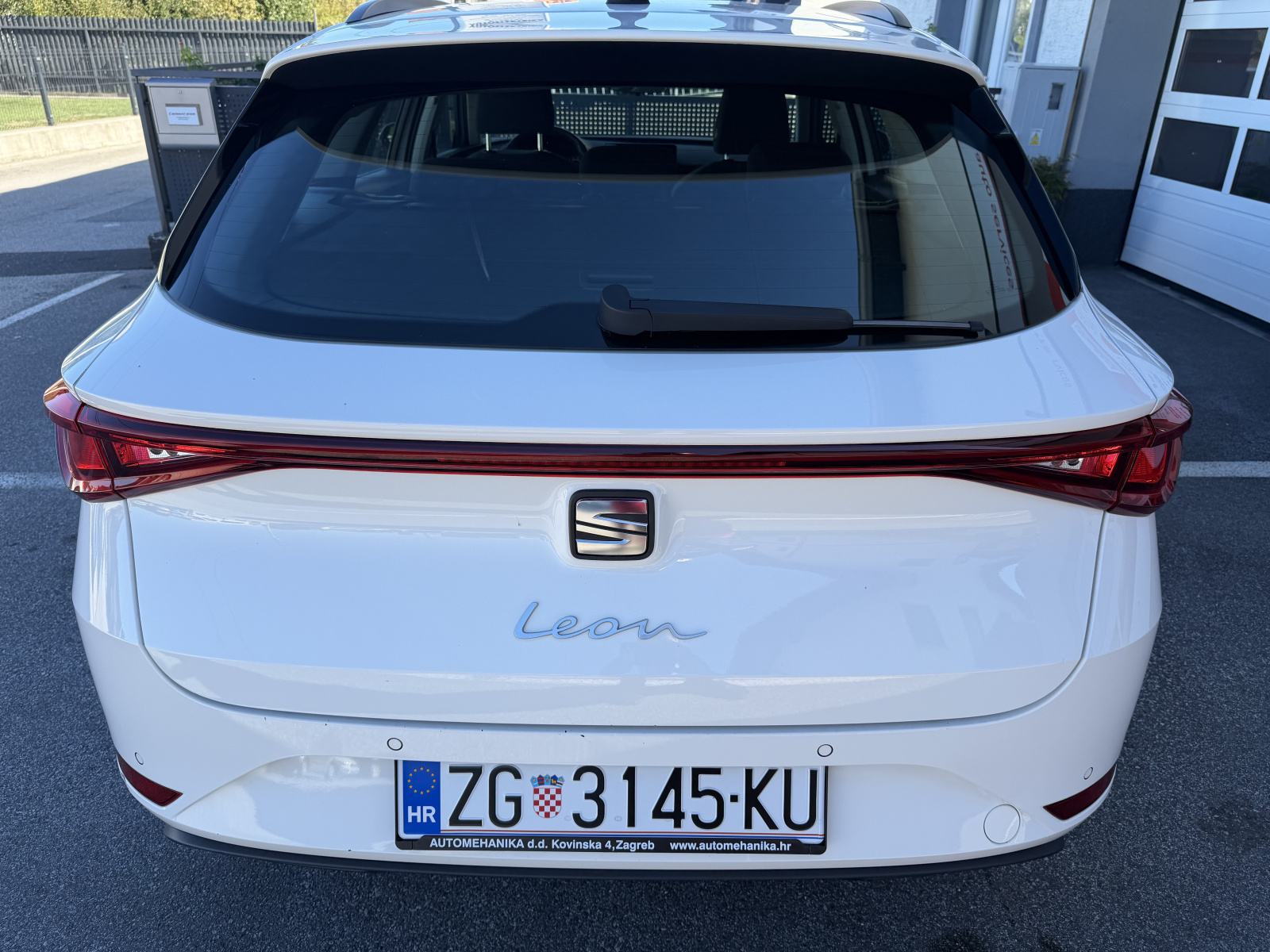 Seat Leon 2,0 TDI dsg u sustavu PDV-a, fotografija 1
