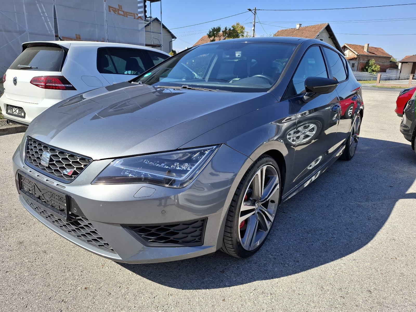 Seat Leon Cupra 2,0 TSI 280, fotografija 1