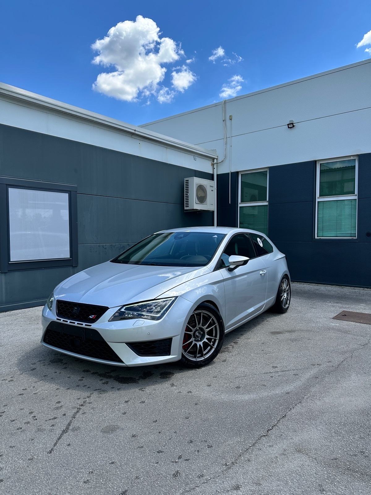 Seat Leon Cupra 265, fotografija 4