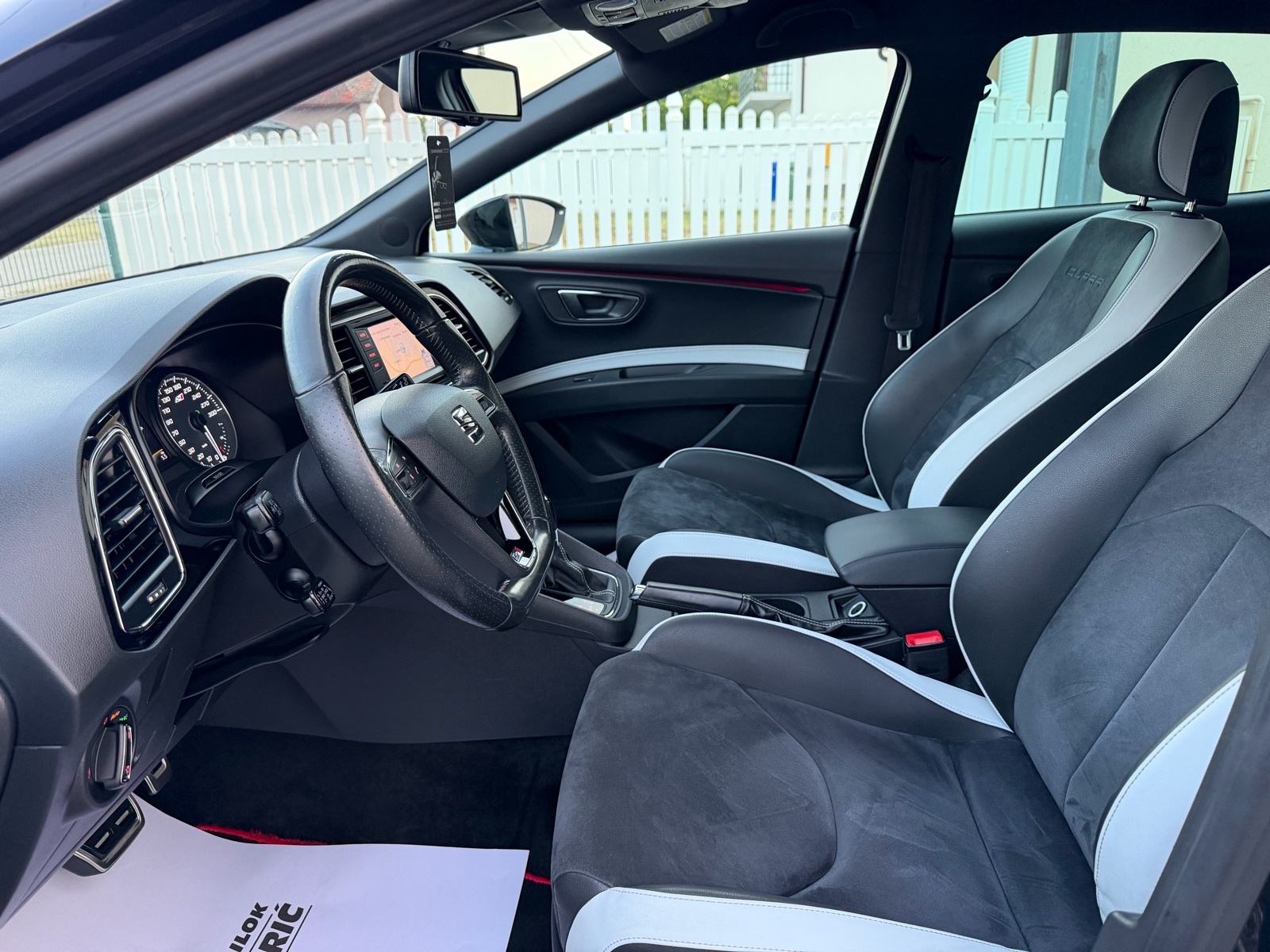 Seat Leon 2,0 TSI CUPRA,280KS,BULLX ISPUH,ACC,Veliki servis,DSG, fotografija 10