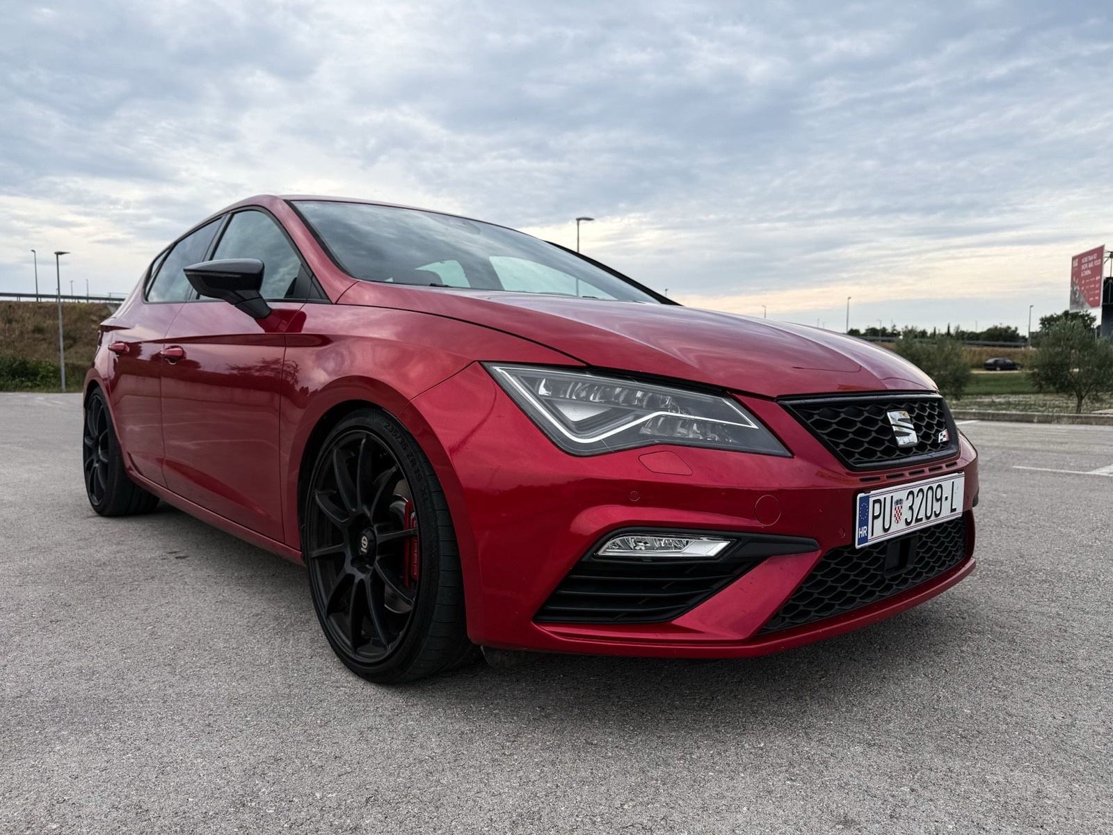 Seat Leon 2,0 TSI CUPRA DSG 2017., fotografija 3