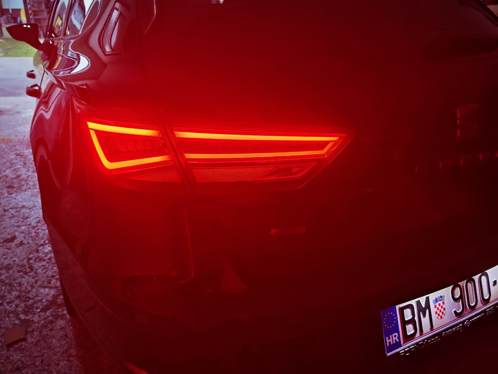 SEAT LEON CUPRA 2.0 TSI 4x4 DSG 6 *WAGNER IC*R600USIS*FM AUSPUH*400KS*, fotografija 7