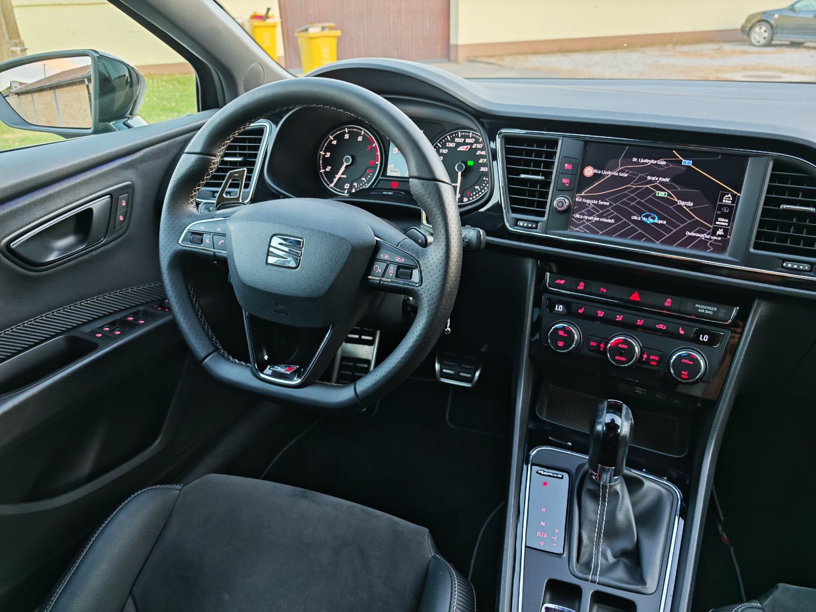SEAT LEON CUPRA 2.0 TSI 4x4 DSG 6 *WAGNER IC*R600USIS*FM AUSPUH*400KS*, fotografija 11