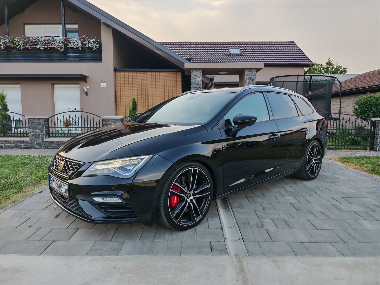 SEAT LEON CUPRA 2.0 TSI 4x4 DSG 6 *WAGNER IC*R600USIS*FM AUSPUH*400KS*, fotografija 1