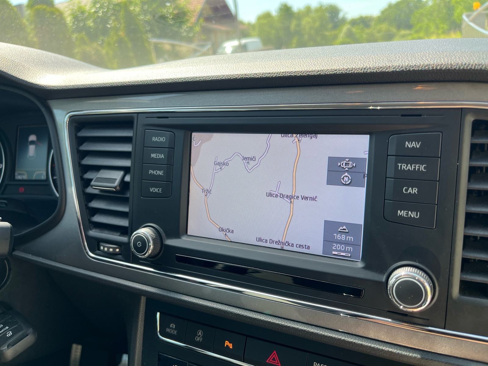 Seat Leon FR 2,0 TDI perla bijeli, fotografija 19