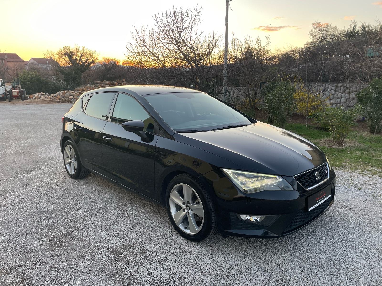 SEAT LEON FR 2.0 TDI,ZAMJENA,VELIKI SERVIS RAĐEN., fotografija 7