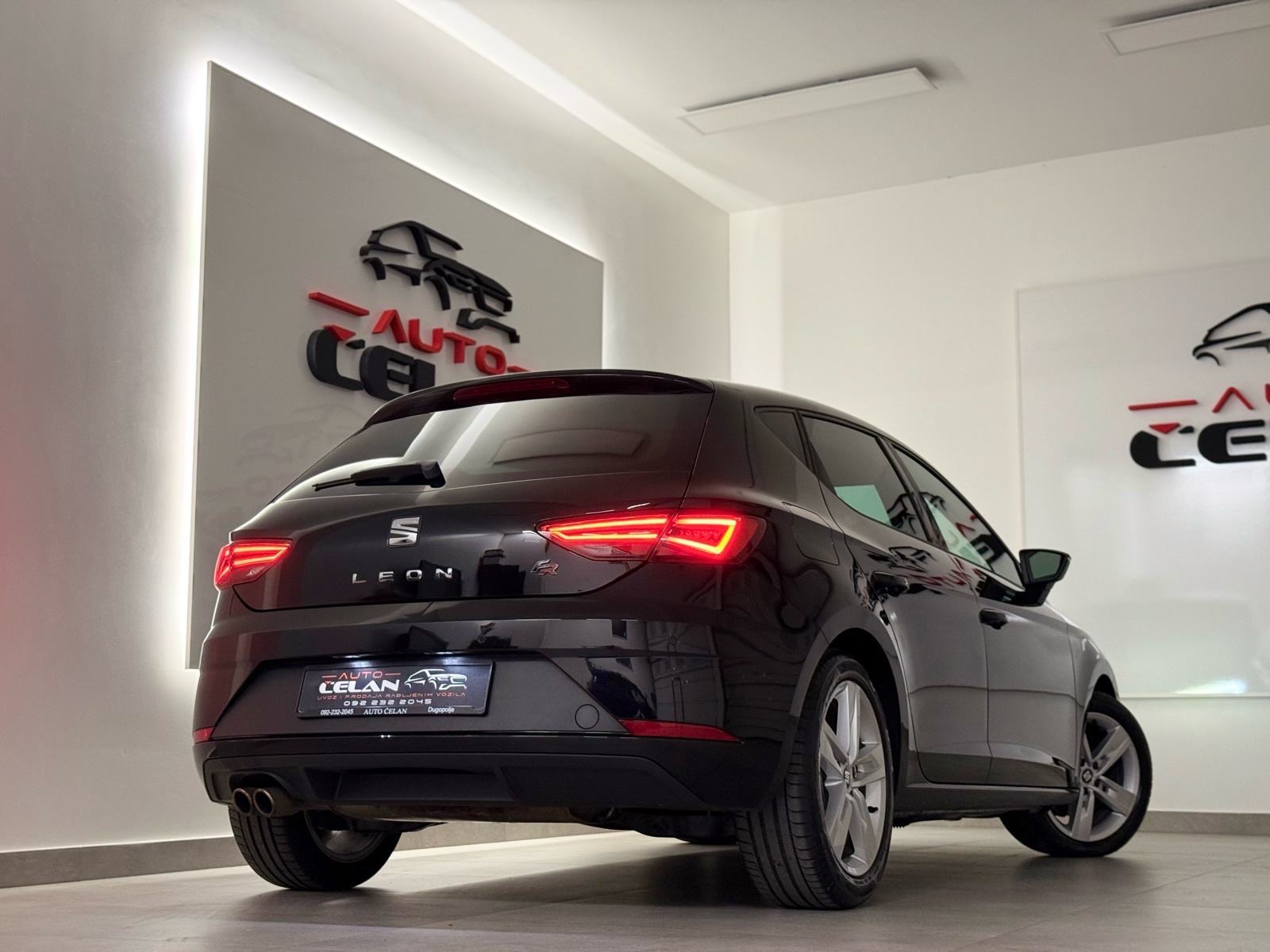 Seat Leon Fr Dsg Mod.2018⭐️Jamstvo⭐️Matrix~Led_Nav.~Mf~Alu~Ambient~Acc, fotografija 16
