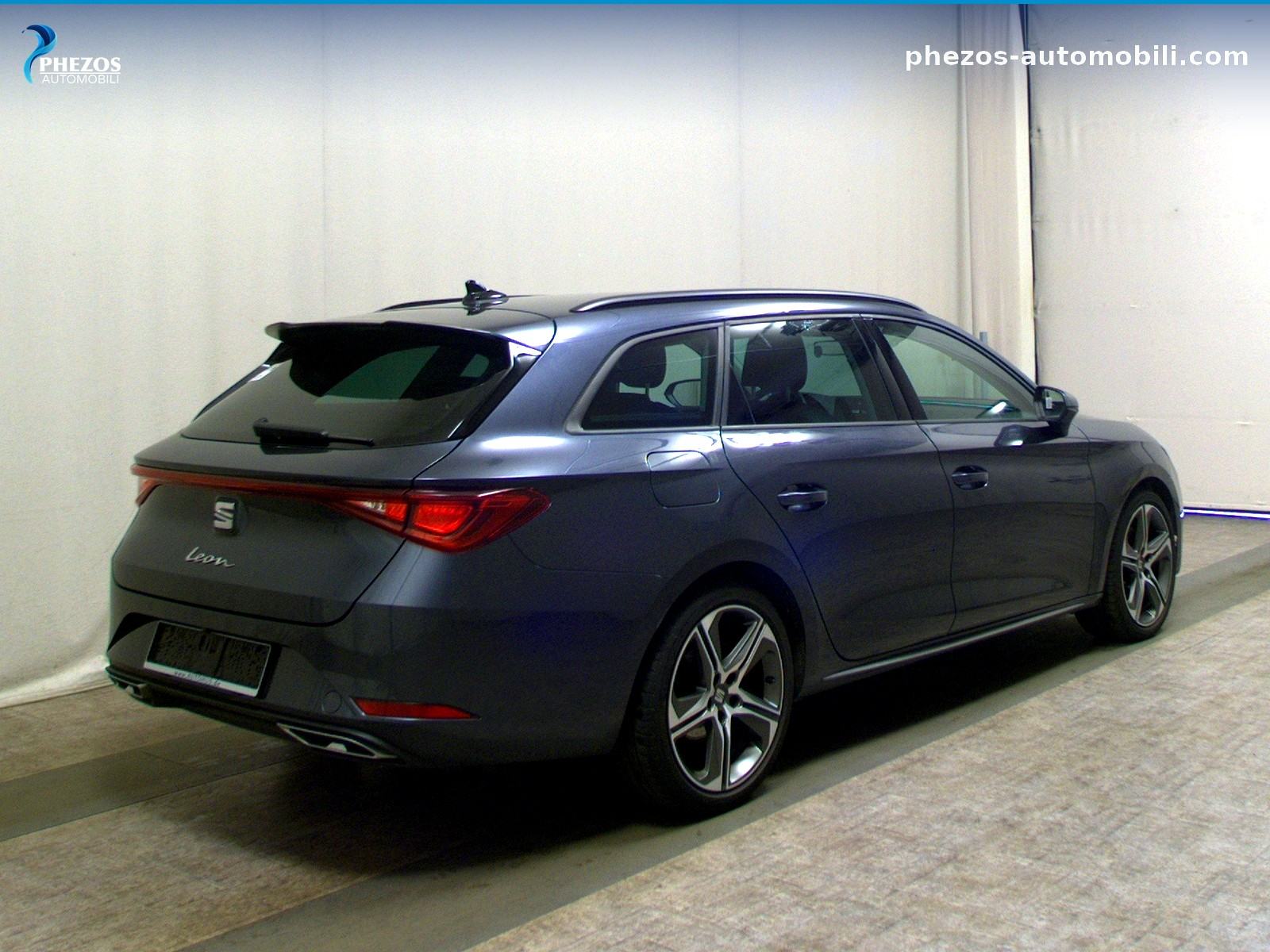 SEAT Leon Sportstourer 2.0 TDI FR, fotografija 4
