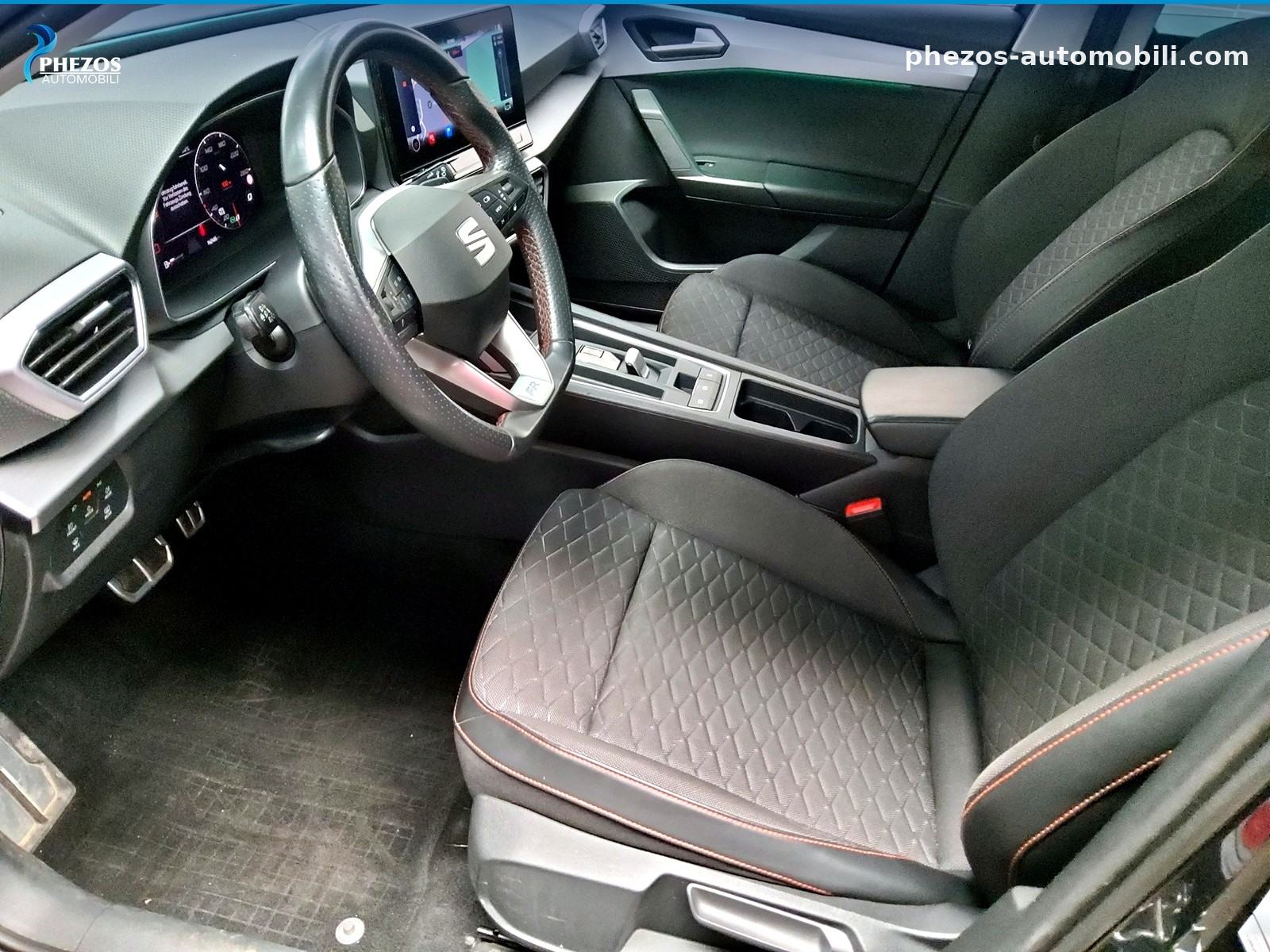 SEAT Leon Sportstourer 2.0 TDI FR, fotografija 9