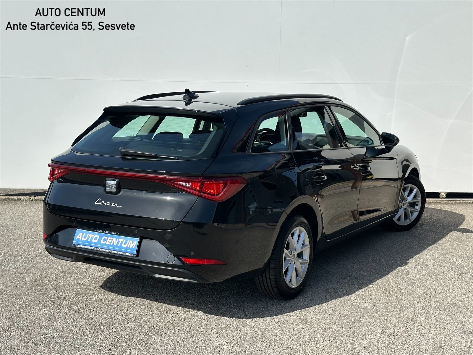 Seat Leon Sportstourer SW 2.0 TDI BUSINESS DSG | 24MJ JAMSTVA | U PDV-, fotografija 3