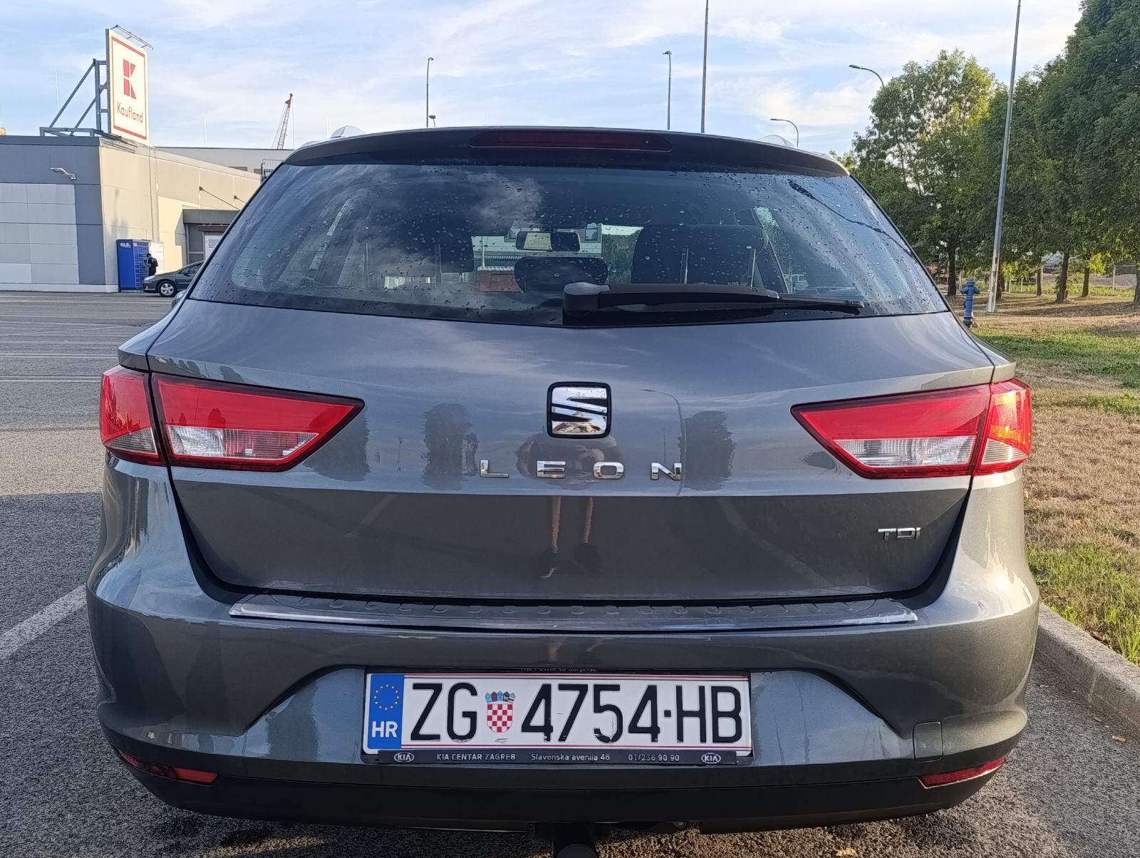 SEAT LEON ST 1,6 TDI 2015, fotografija 6