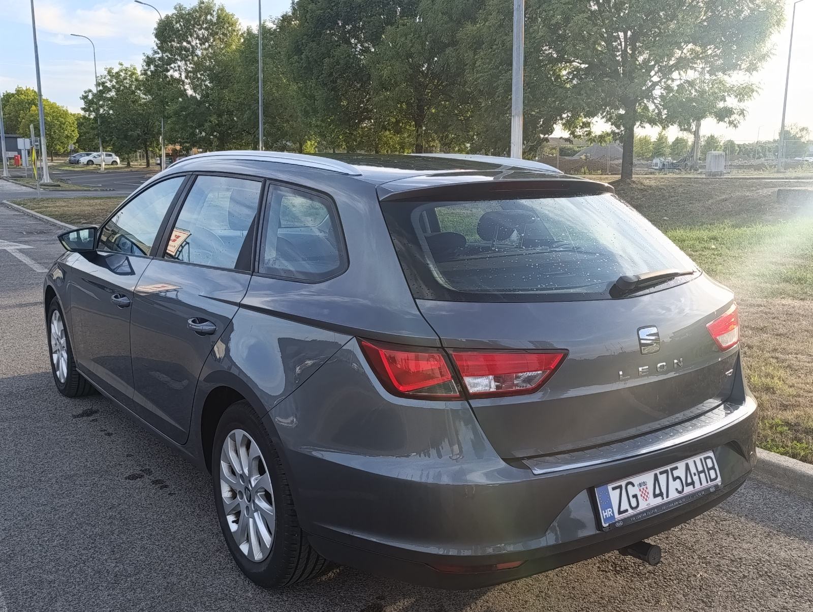 SEAT LEON ST 1,6 TDI 2015, fotografija 9