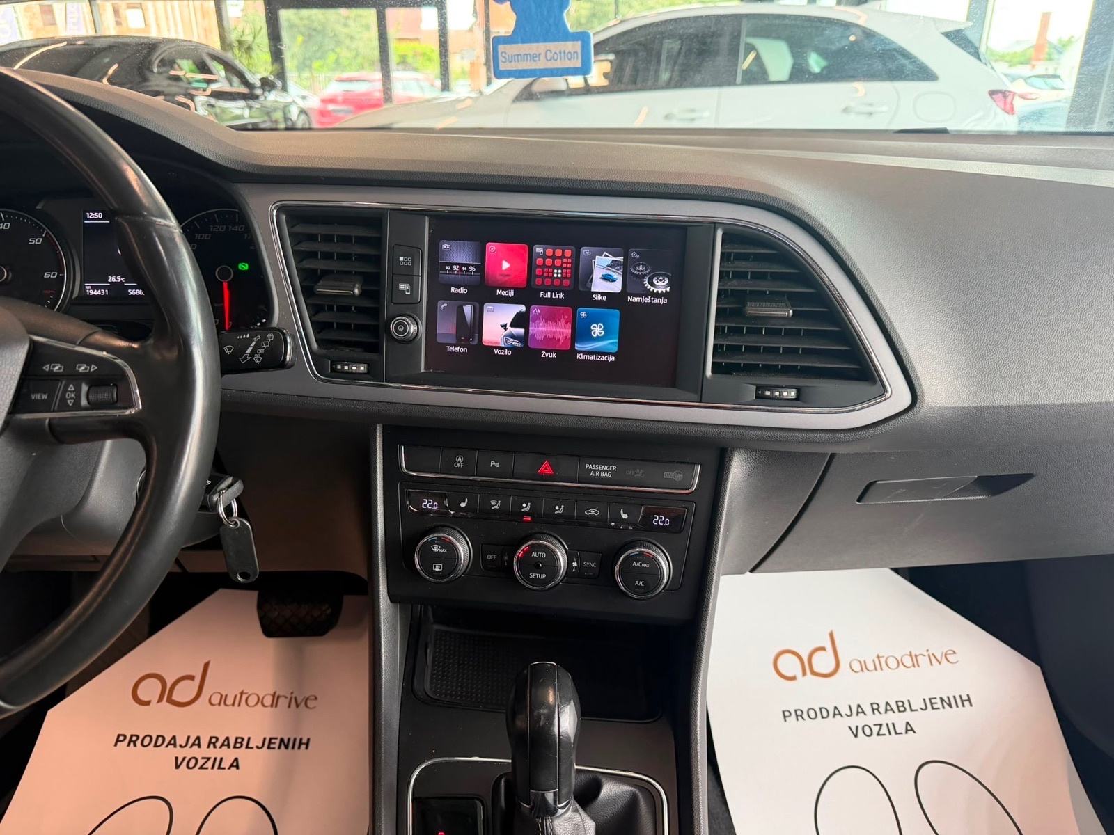 Seat Leon ST 1,6 TDI DSG KLIMA • KAMERA • PDV • ALU16" • LEASING, fotografija 16