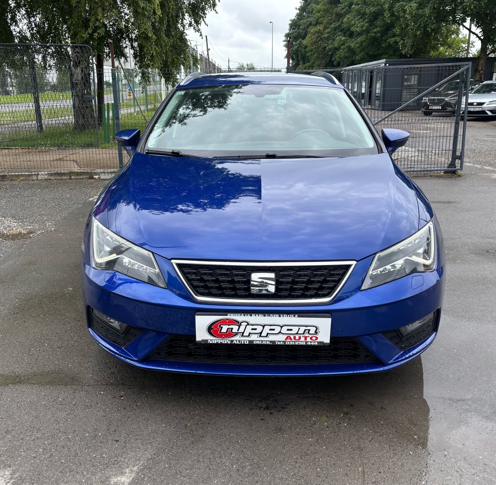 Seat Leon ST 1,6TDI DSG - u PDV-u - REG:06/2027 - LEASING RATA 240,00€, fotografija 2