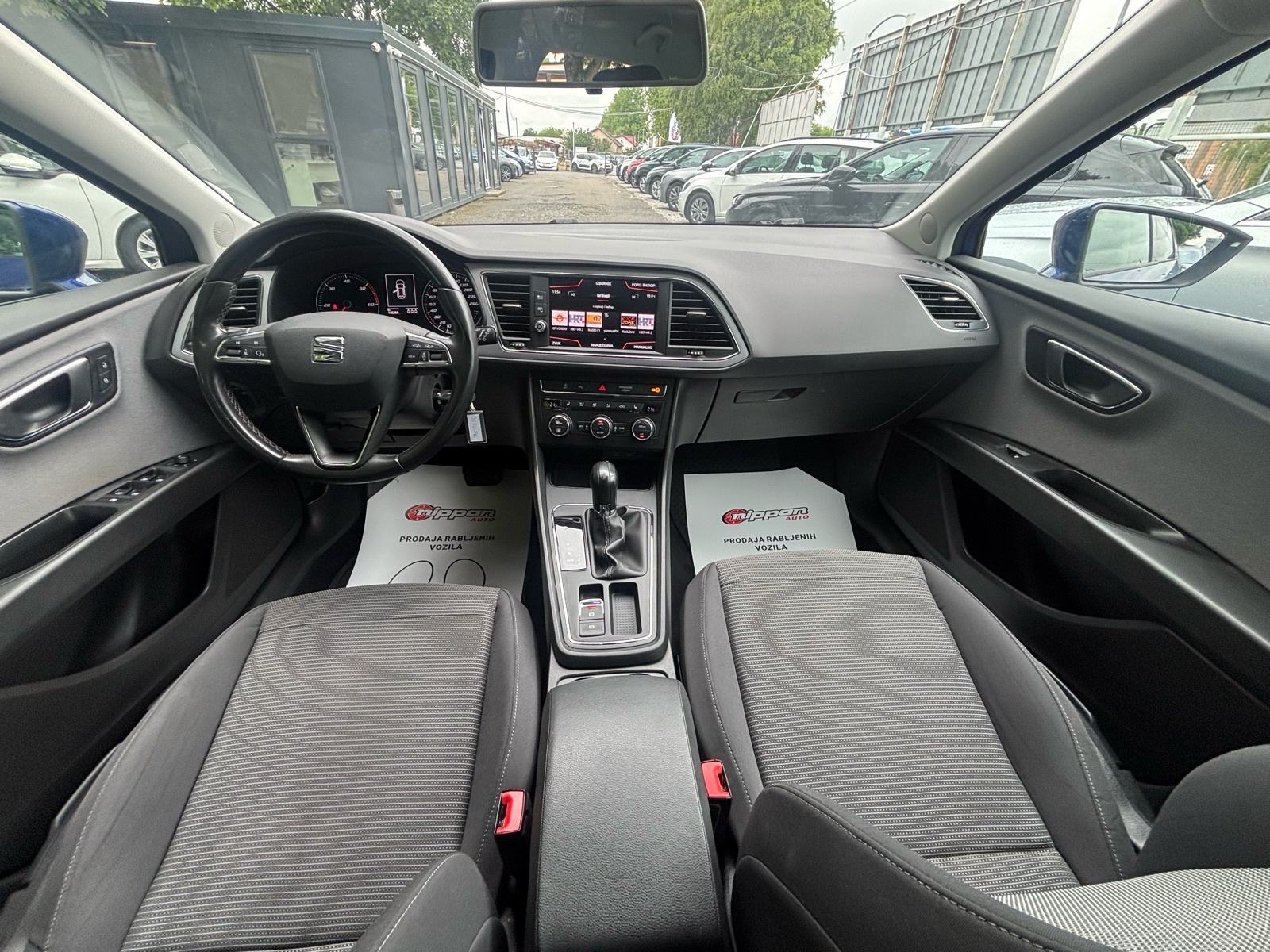 Seat Leon ST 1,6TDI DSG - u PDV-u - REG:06/2027 - LEASING RATA 240,00€, fotografija 11