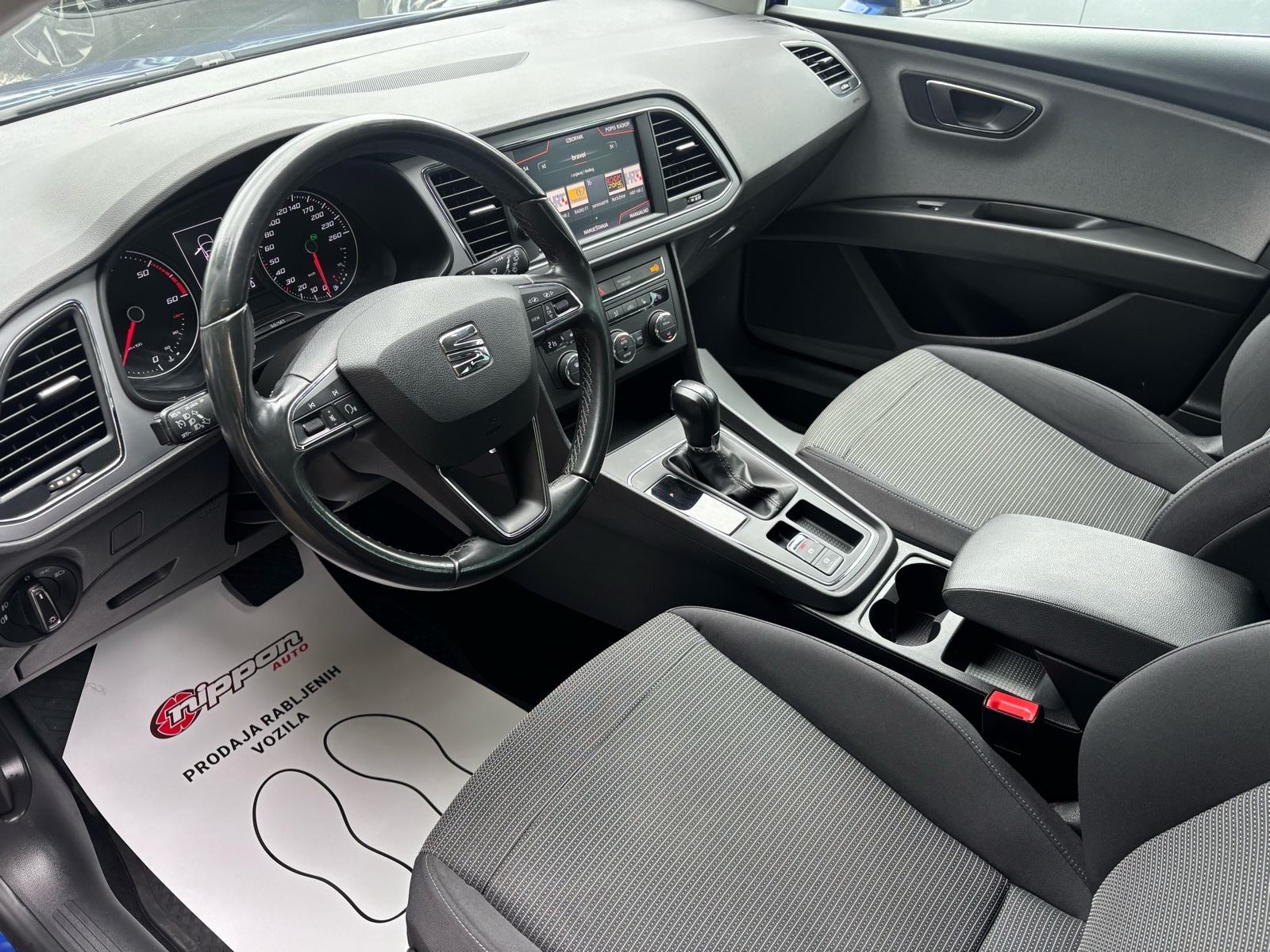 Seat Leon ST 1,6TDI DSG - u PDV-u - REG:06/2027 - LEASING RATA 240,00€, fotografija 10