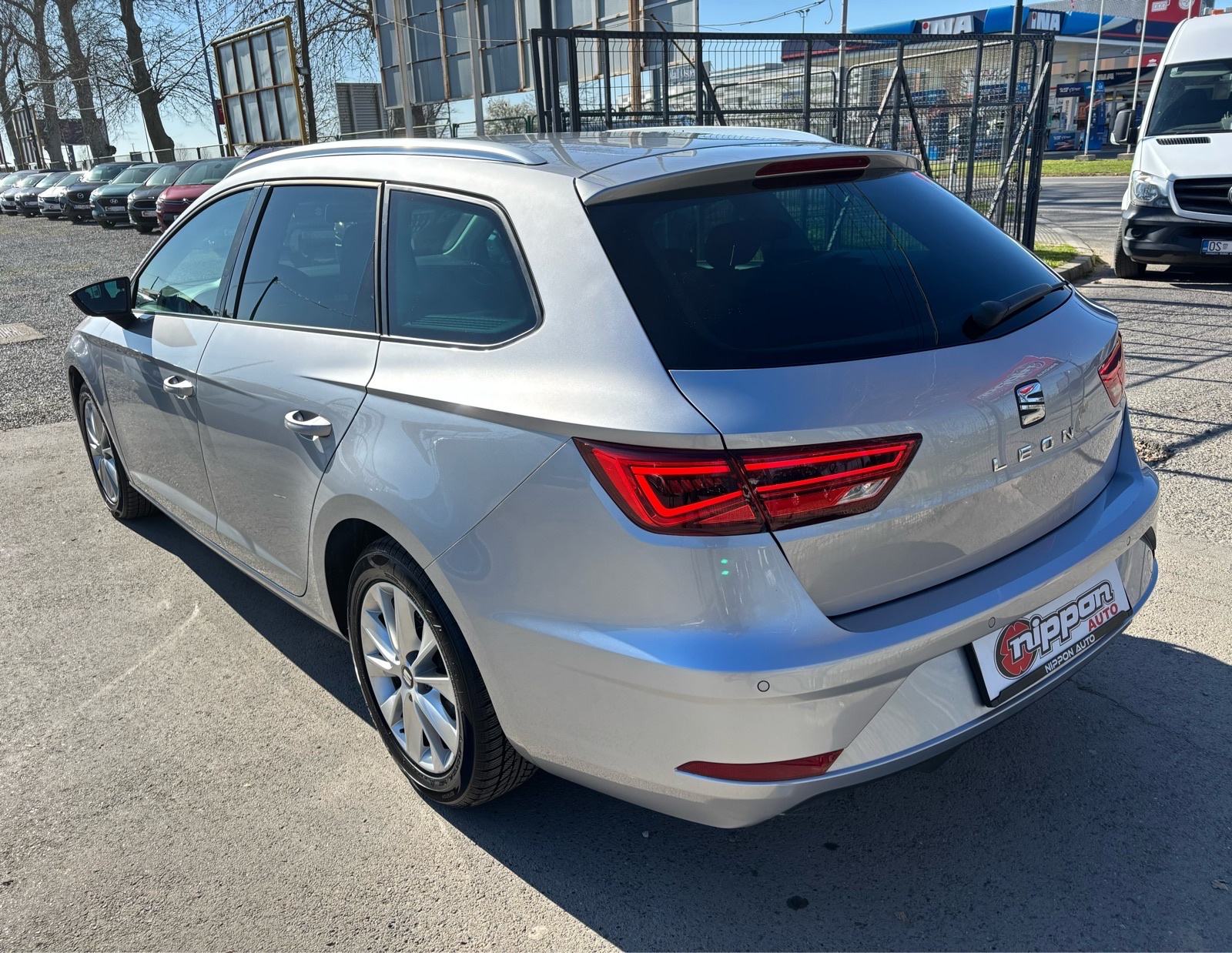 Seat Leon ST 1,6 TDI DSG - u PDV-u - REG:06/2027 - LEASING RATA 243€, fotografija 4
