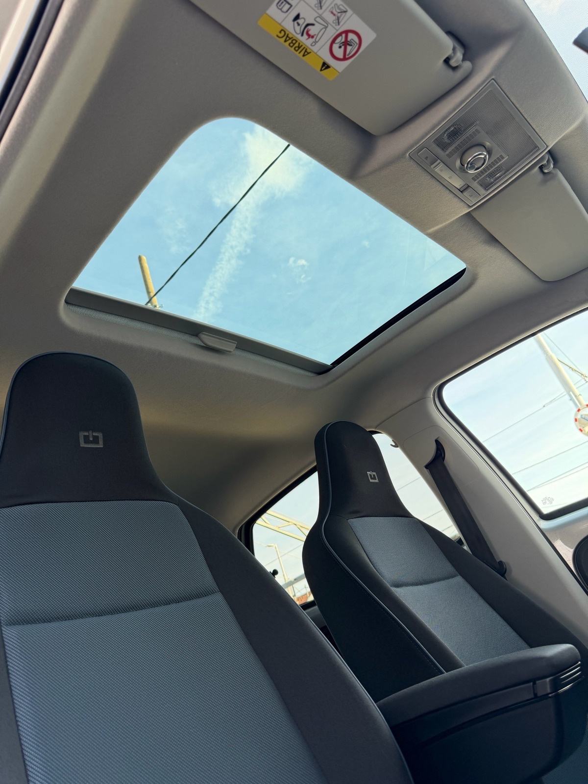 SEAT Mii 1.0 CONNECT, PLIN - CNG (KLIMA,LED,NAVI,PANORAMA,SERVISNA...), fotografija 20