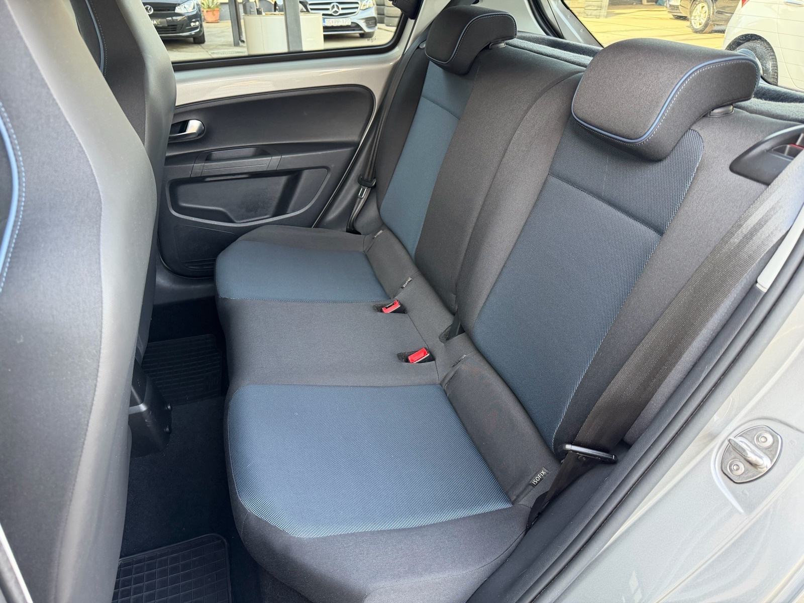 SEAT Mii 1.0 CONNECT, PLIN - CNG (KLIMA,LED,NAVI,PANORAMA,SERVISNA...), fotografija 18
