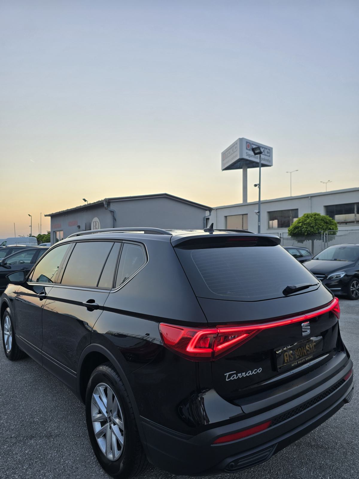 SEAT TARRACO 1.5 TSI * DSG * 2022.GOD. * ODLIČNO STANJE * JAMSTVO *, fotografija 3