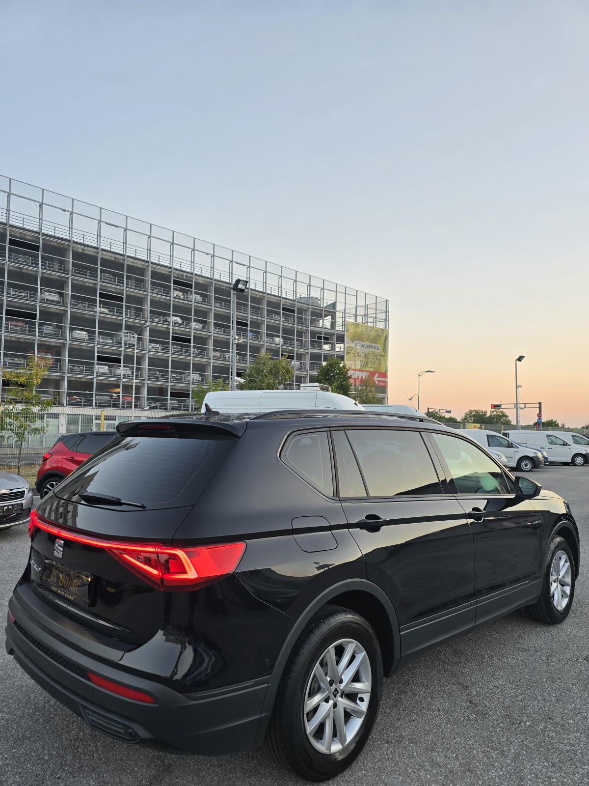 SEAT TARRACO 1.5 TSI * DSG * 2022.GOD. * ODLIČNO STANJE * JAMSTVO *, fotografija 5