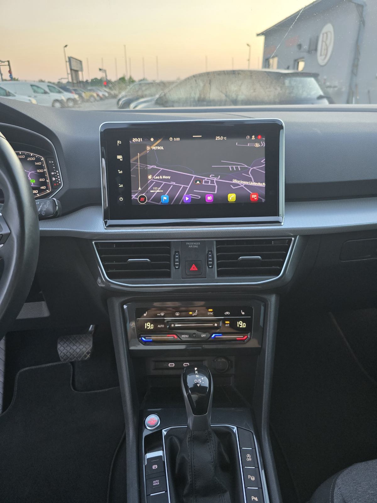 SEAT TARRACO 1.5 TSI * DSG * 2022.GOD. * ODLIČNO STANJE * JAMSTVO *, fotografija 16