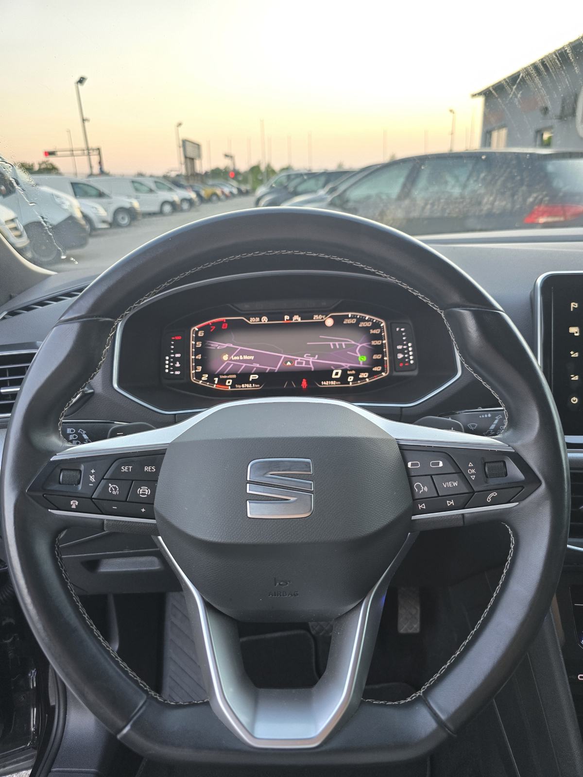 SEAT TARRACO 1.5 TSI * DSG * 2022.GOD. * ODLIČNO STANJE * JAMSTVO *, fotografija 14