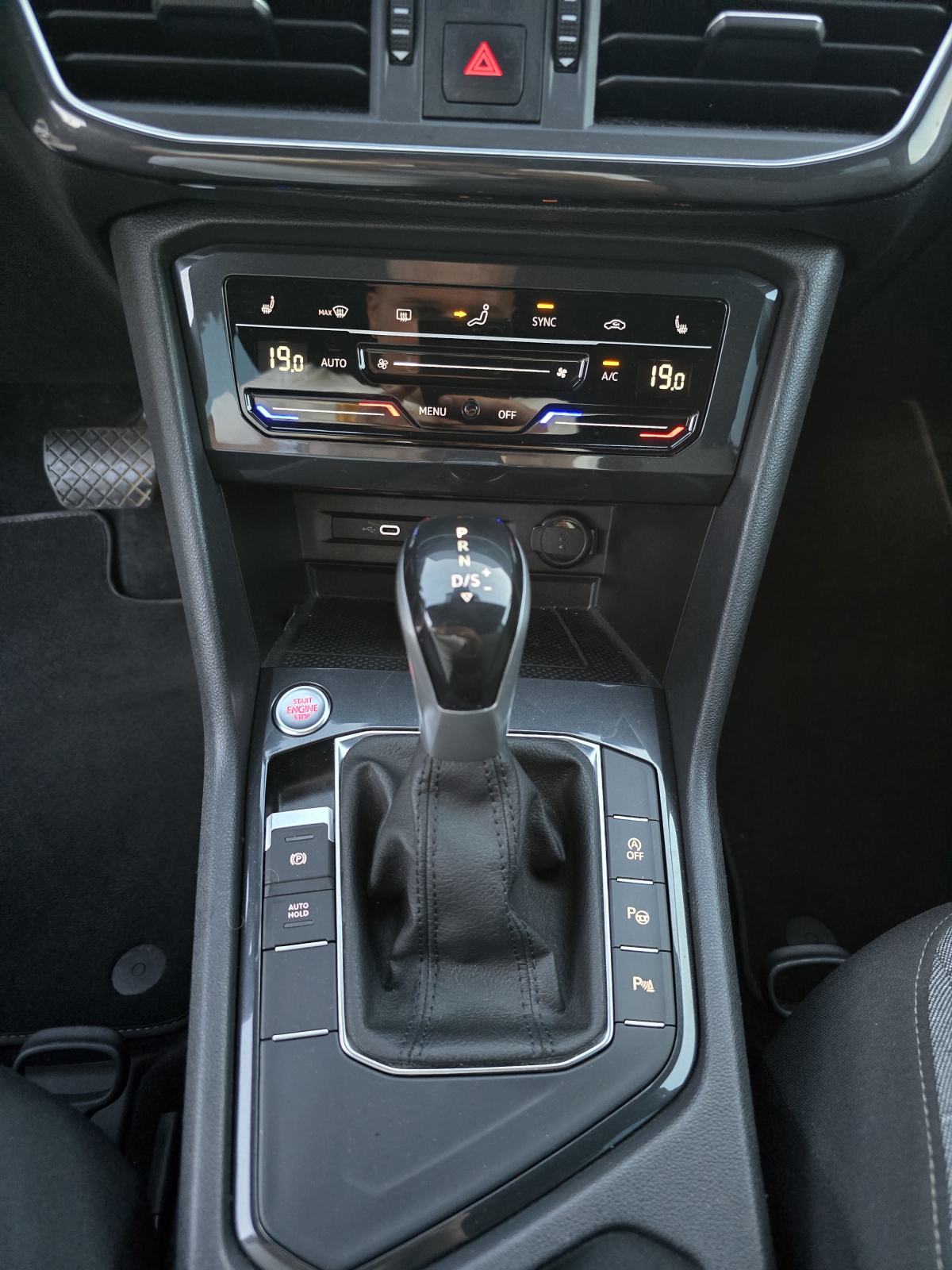 SEAT TARRACO 1.5 TSI * DSG * 2022.GOD. * ODLIČNO STANJE * JAMSTVO *, fotografija 18