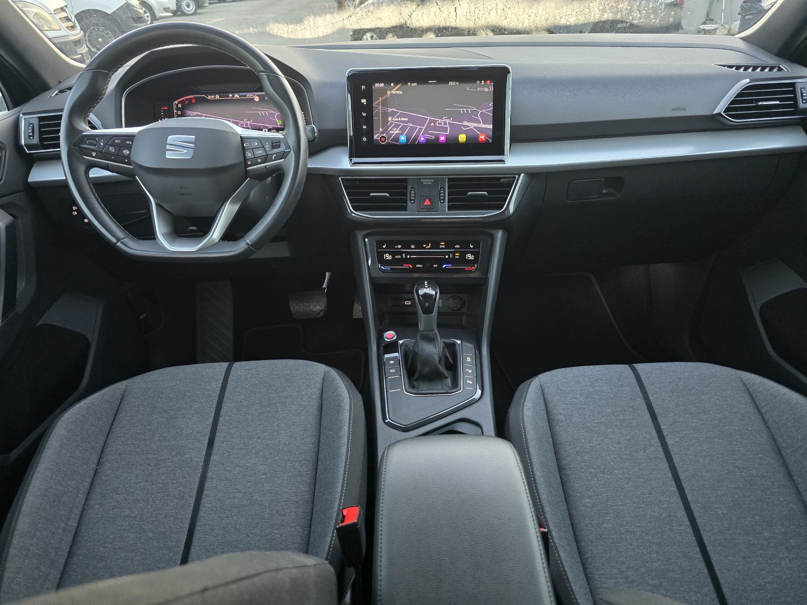 SEAT TARRACO 1.5 TSI * DSG * 2022.GOD. * ODLIČNO STANJE * JAMSTVO *, fotografija 12