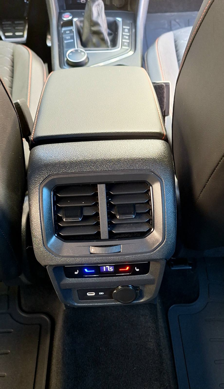 Seat Tarraco 2,0 TDI DSG FR - PRVI VLASNIK - TVORNIČKO JAMSTVO 2029, fotografija 15